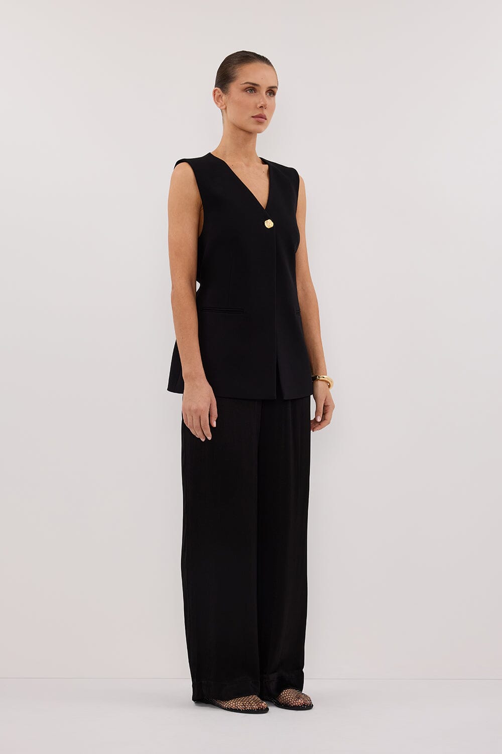SONNY BLACK TAILORED VEST Clothing DISSH Boutiques 