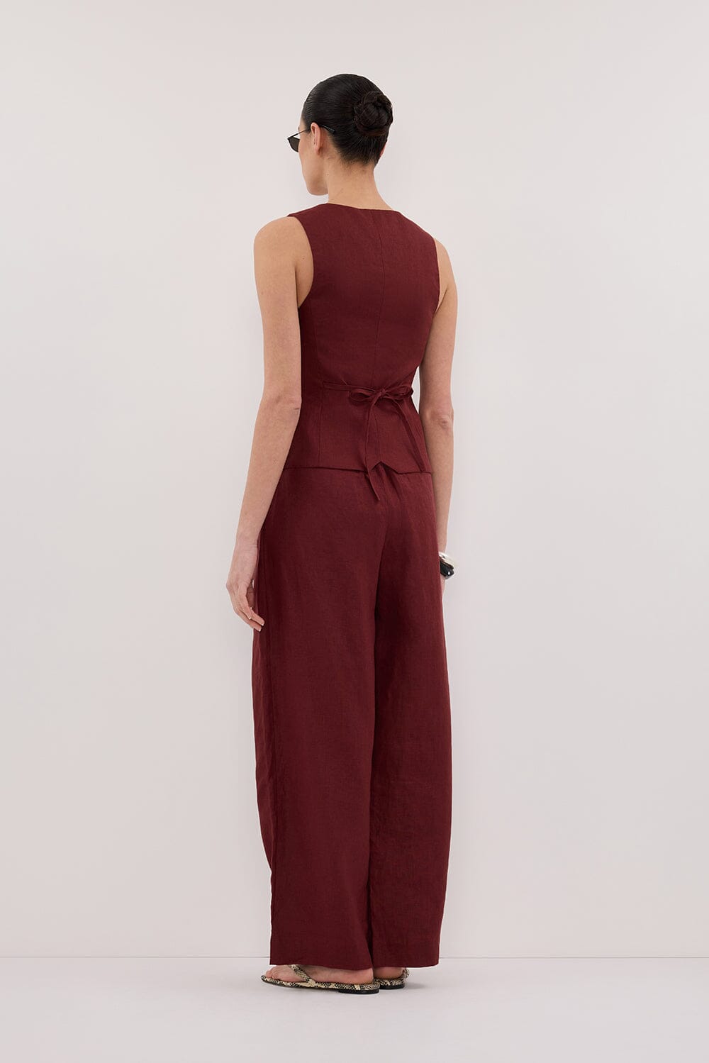 FRAN SAHARA LINEN VEST Clothing DISSH Boutiques 