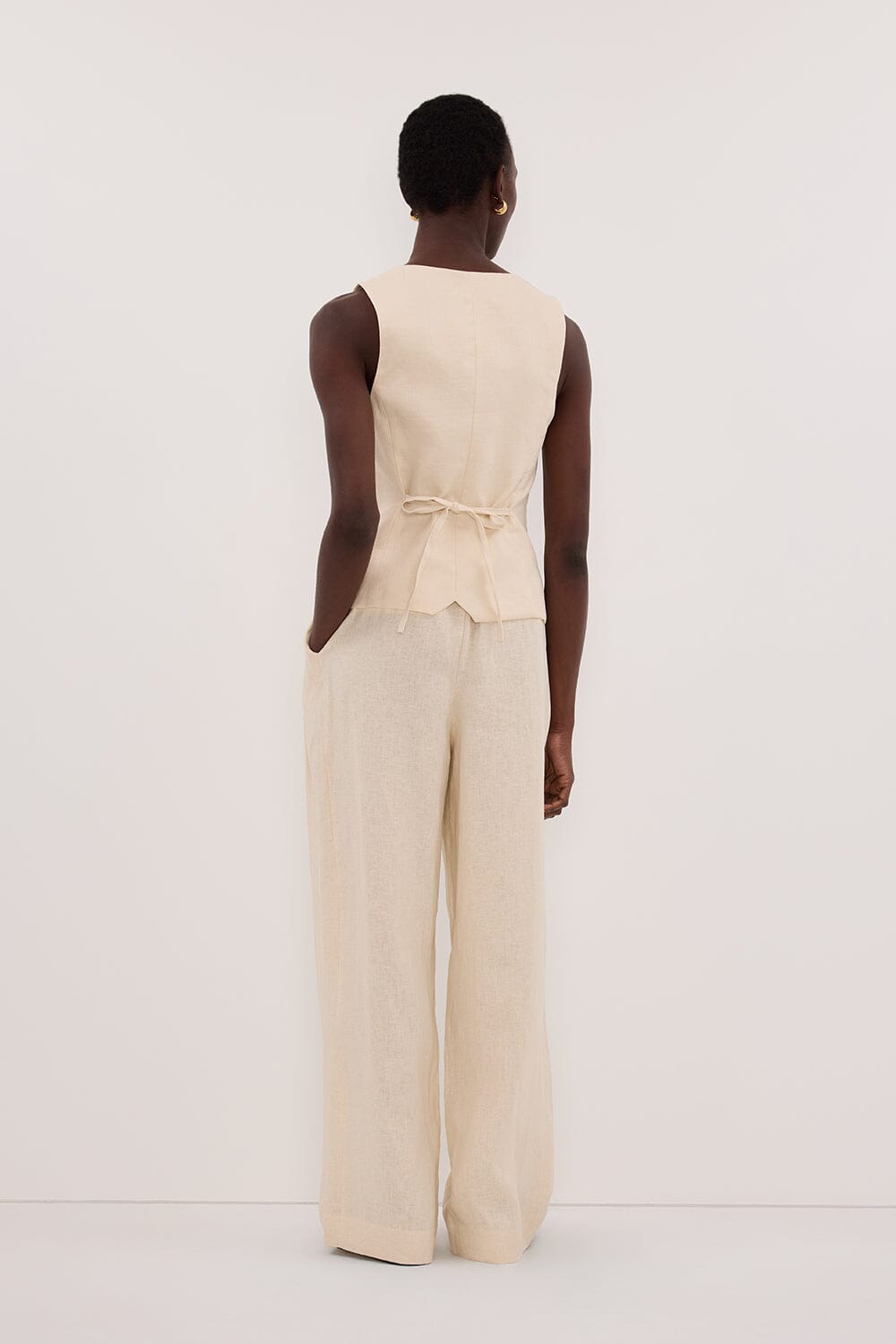 FRAN SANDSTONE LINEN VEST Clothing DISSH Boutiques 