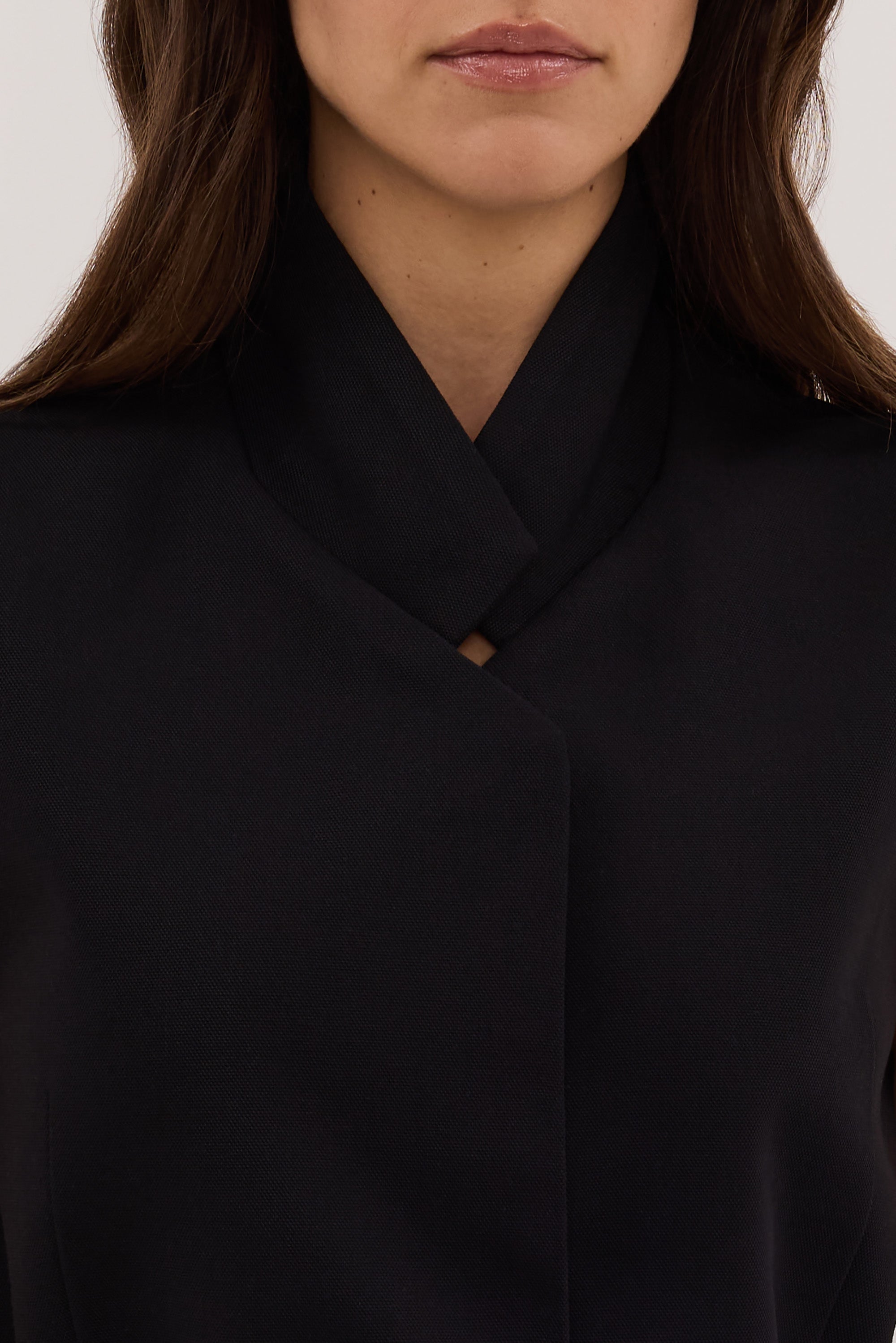 VIDA BLACK STAND COLLAR VEST TOP