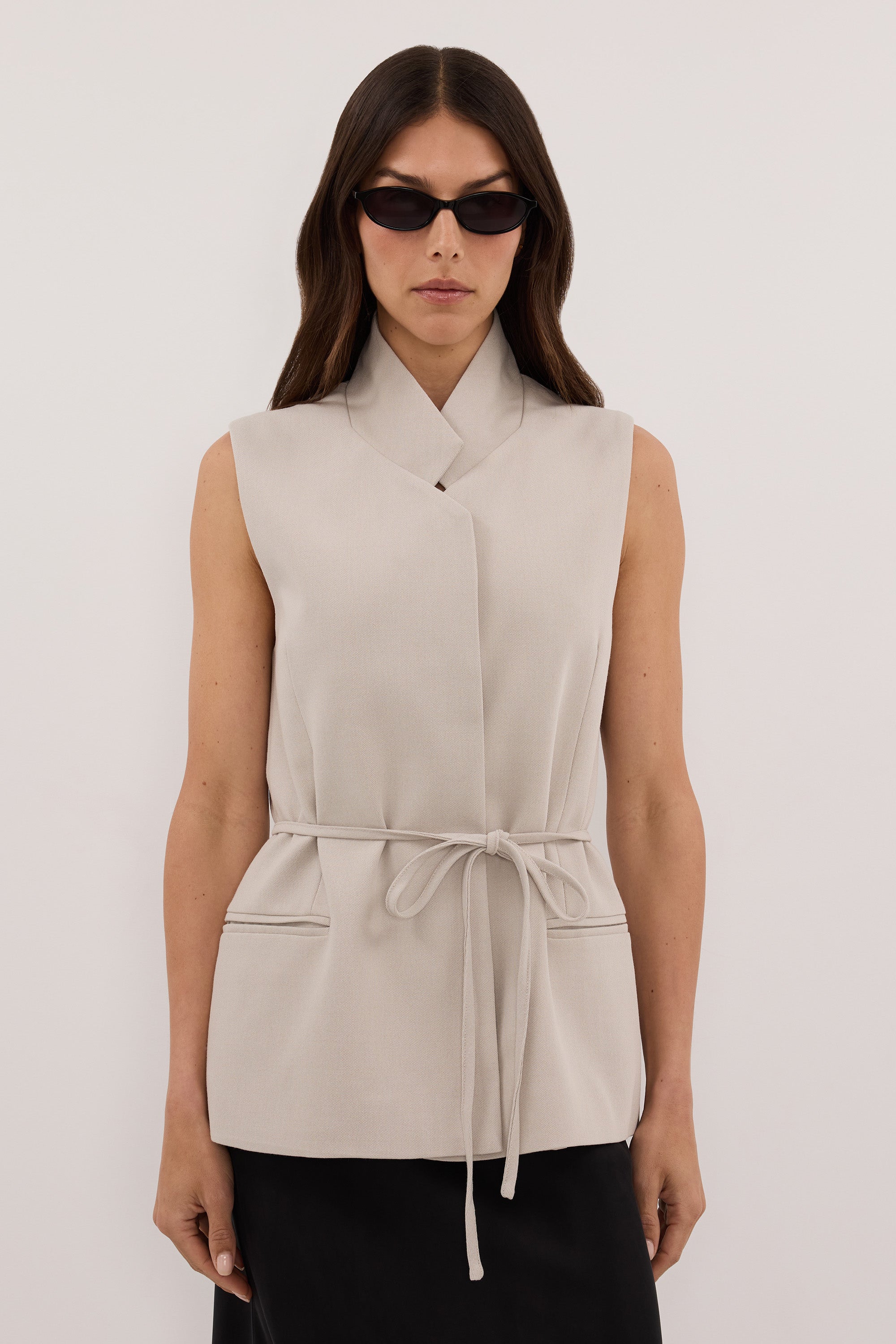 VIDA MUSHROOM STAND COLLAR VEST TOP
