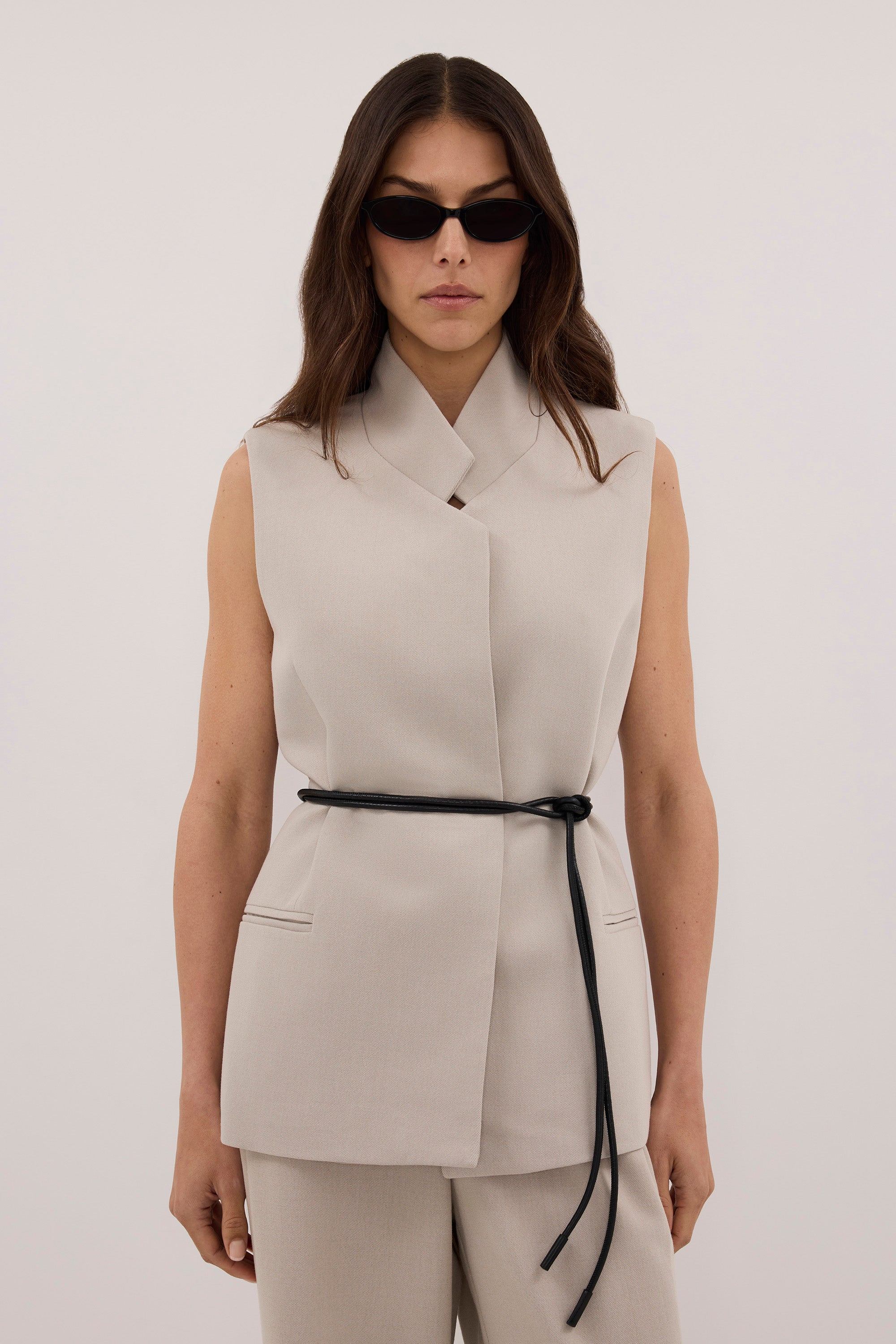 VIDA MUSHROOM STAND COLLAR VEST TOP