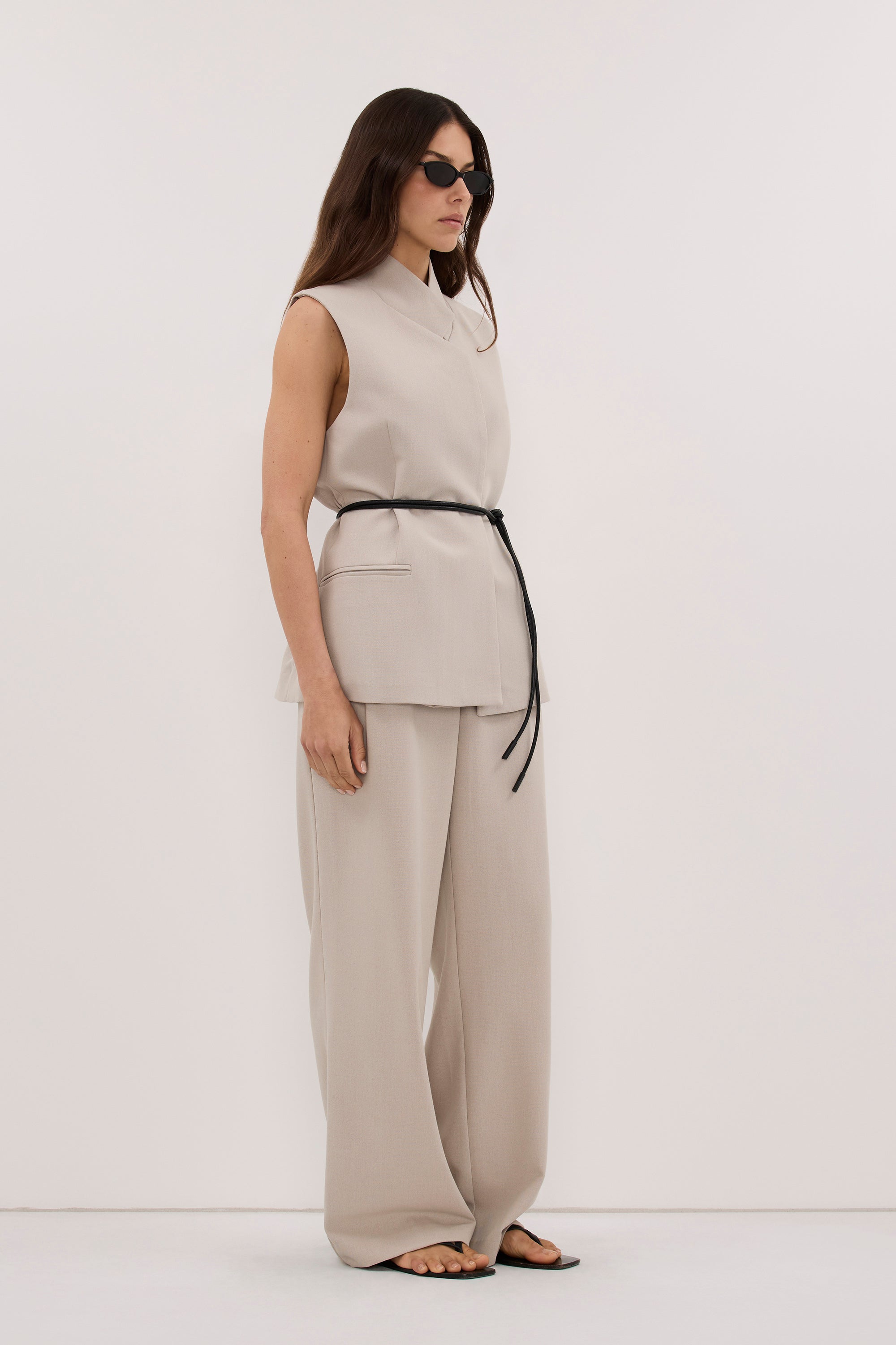VIDA MUSHROOM STAND COLLAR VEST TOP