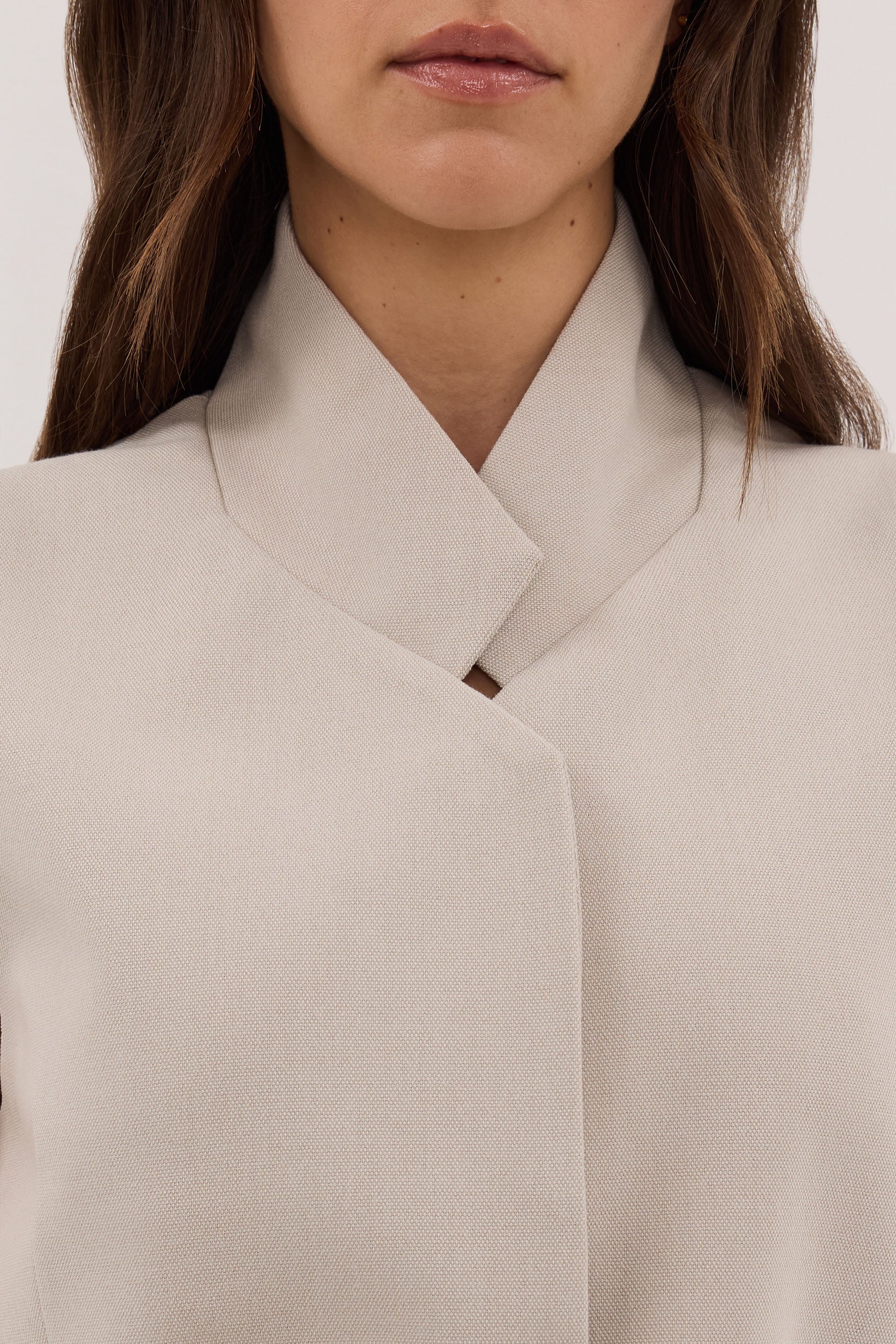 VIDA MUSHROOM STAND COLLAR VEST TOP