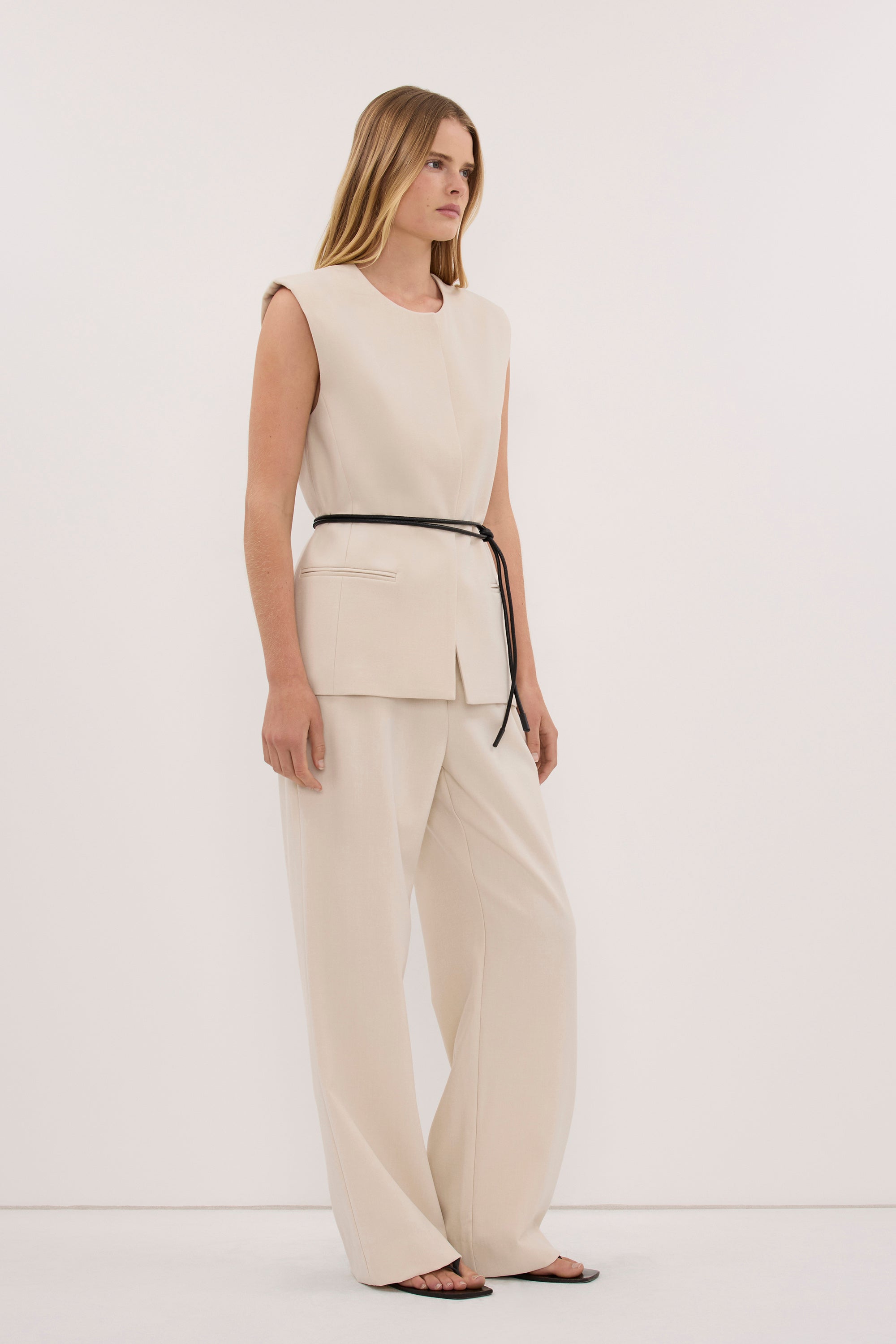 TRINITY BONE TAILORED VEST