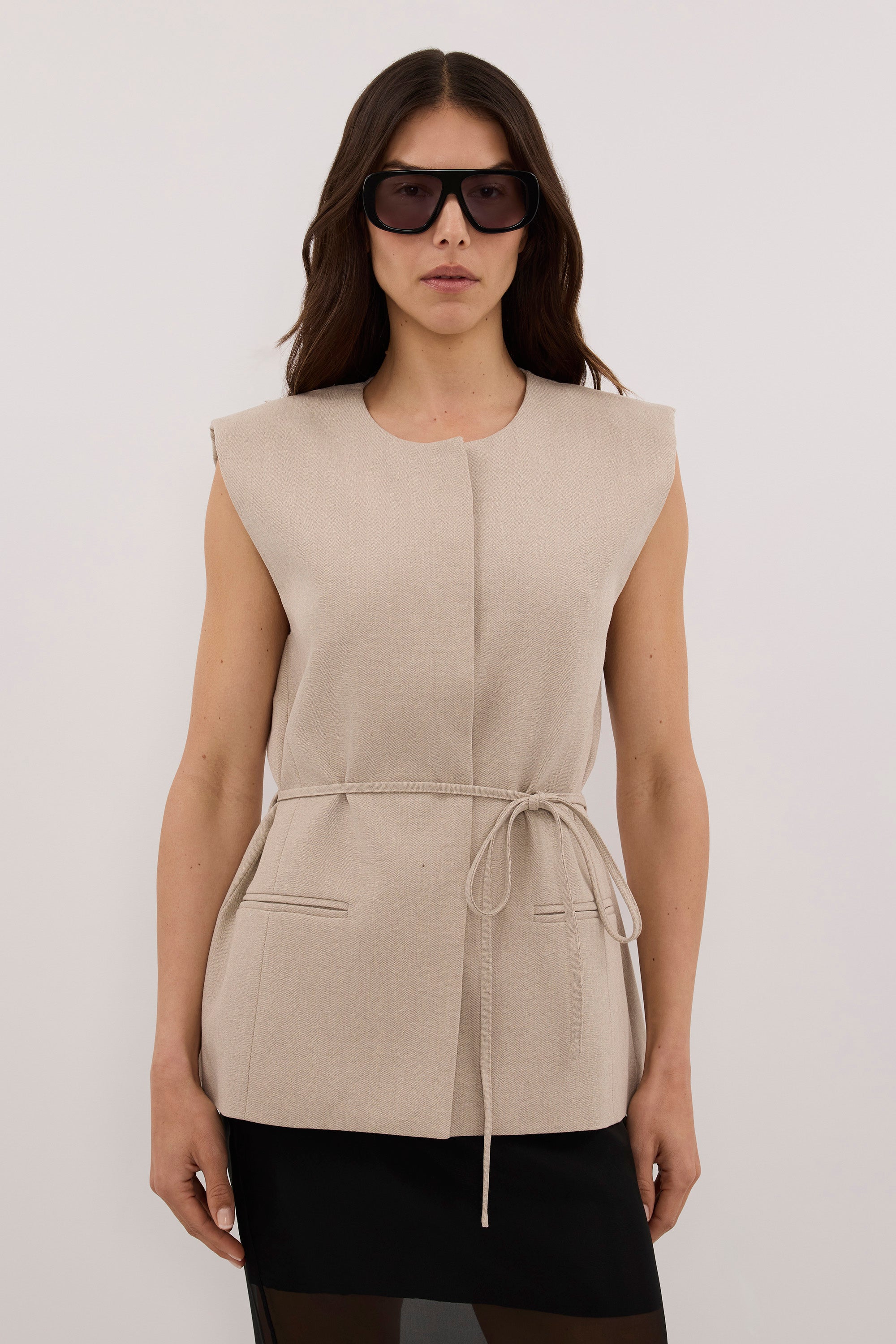 TRINITY OAT TAILORED VEST
