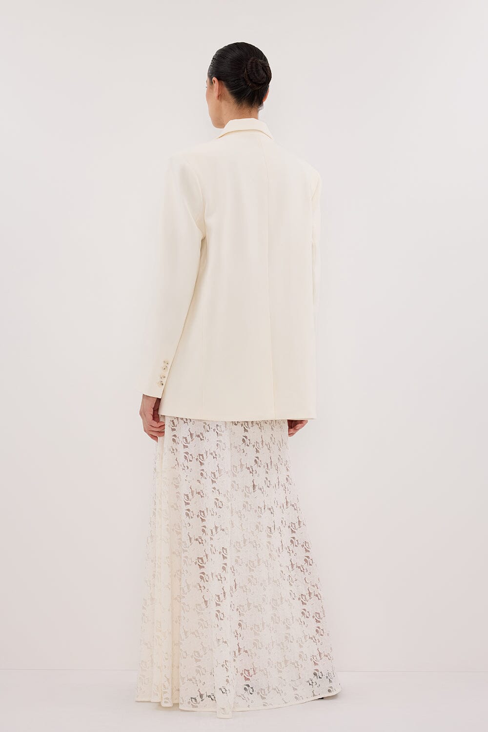 LIV CREAM BOYFRIEND BLAZER Clothing DISSH Boutiques 