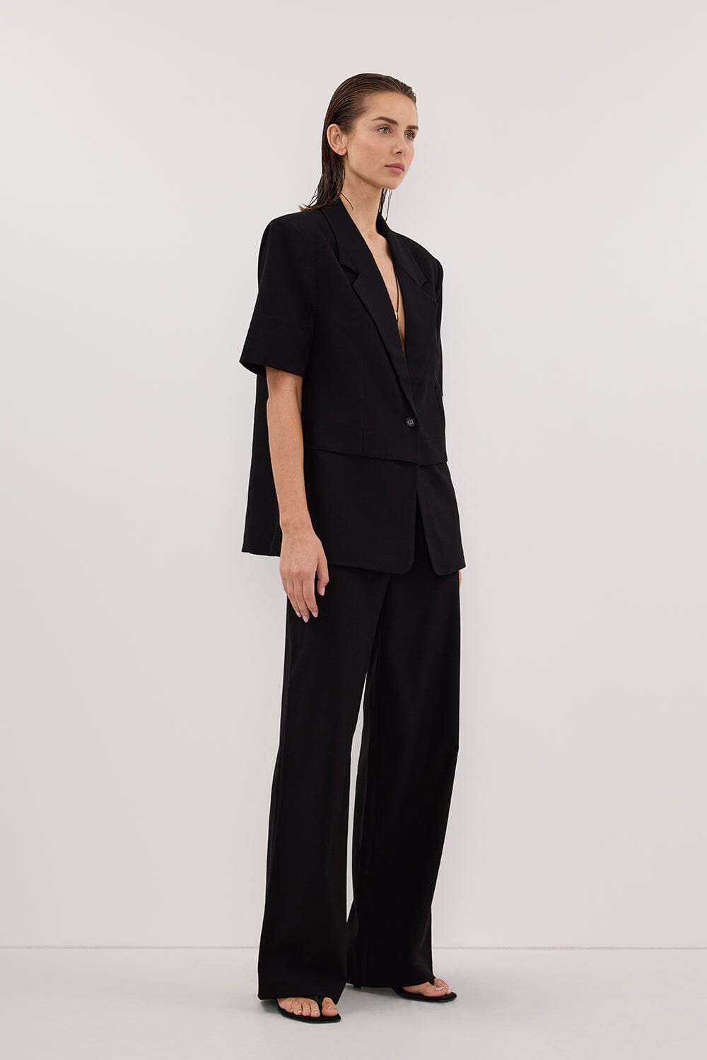 RITA BLACK SHORT SLEEVE BLAZER Clothing DISSH Boutiques 