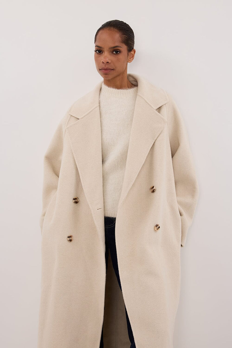 YORK BONE OVERSIZED WOOL COAT Clothing DISSH Boutiques 