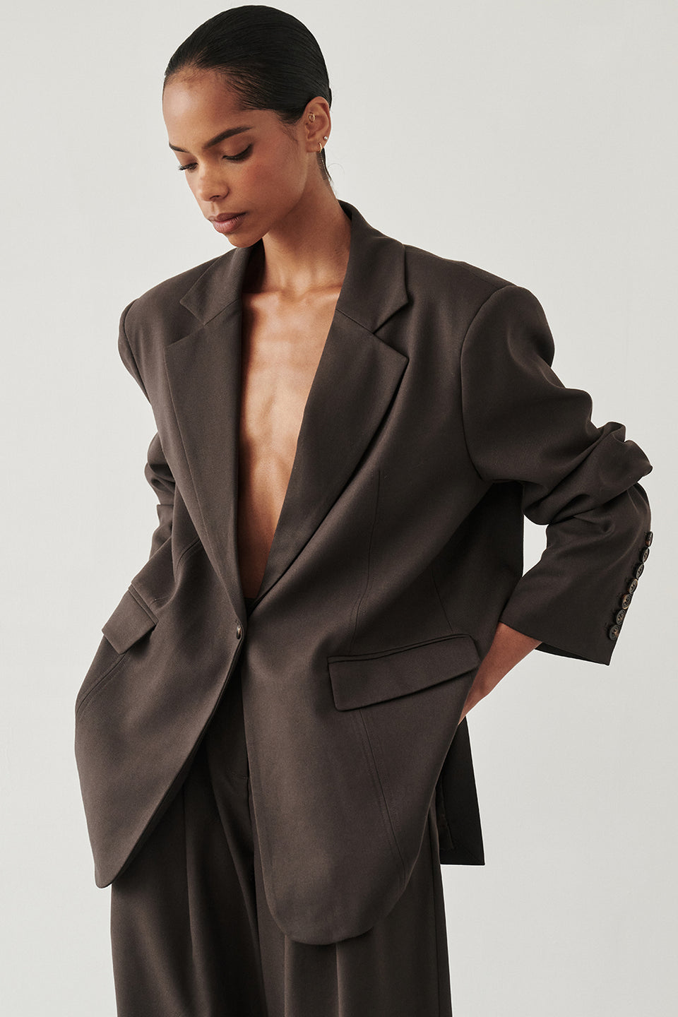 EDEN BITTER CHOC BOXY BLAZER Clothing DISSH Boutiques 