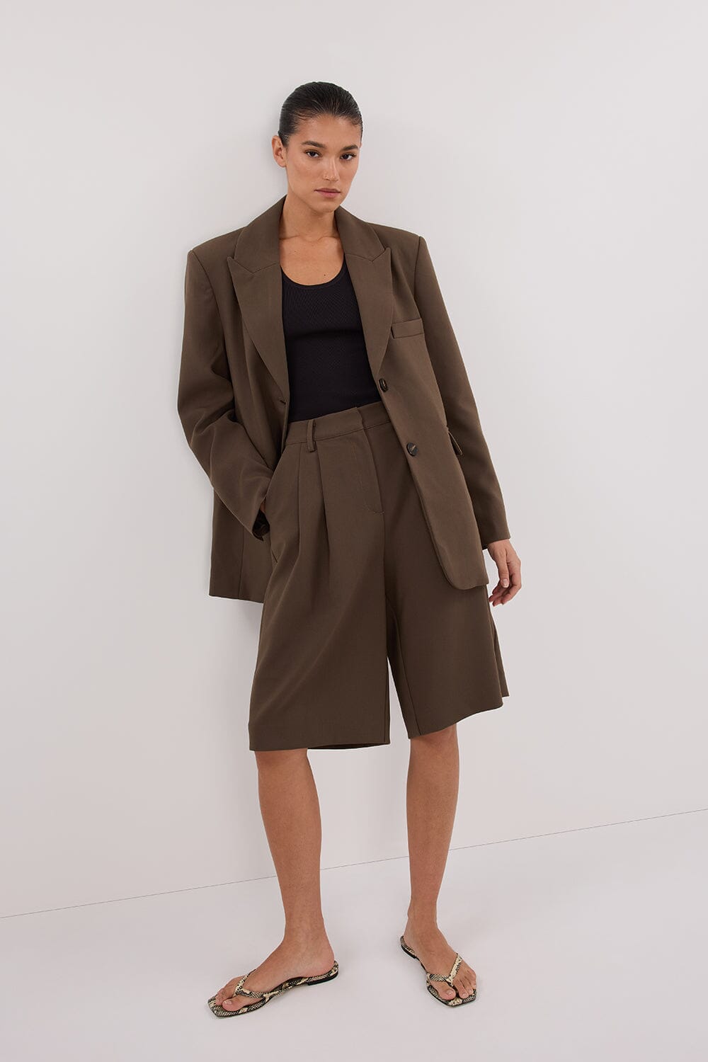 REN CLOVER BOYFRIEND BLAZER Clothing DISSH Boutiques 