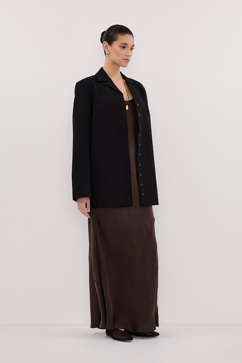 RYKER BLACK RELAXED BLAZER Clothing DISSH Boutiques 