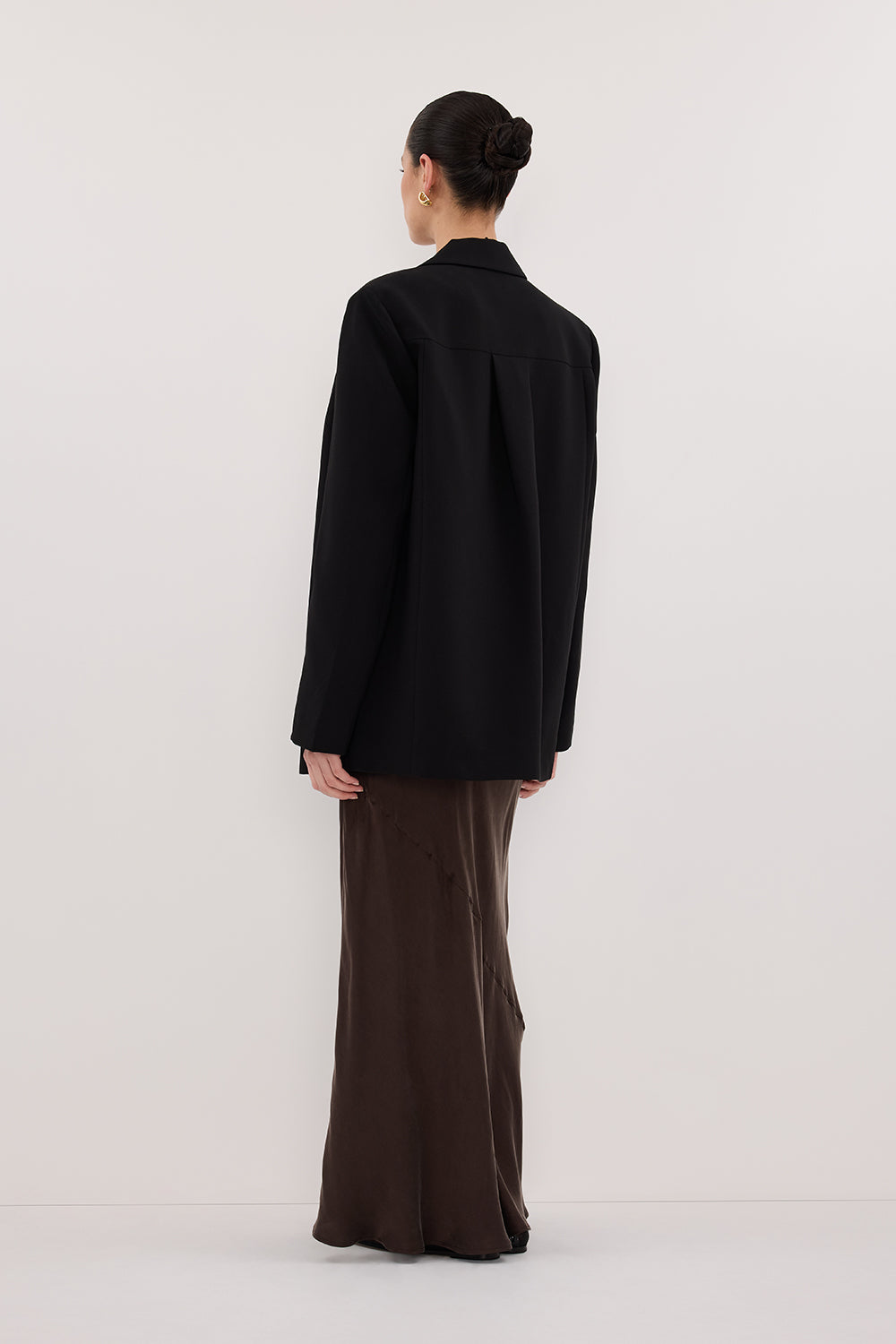 RYKER BLACK RELAXED BLAZER Clothing DISSH Boutiques 