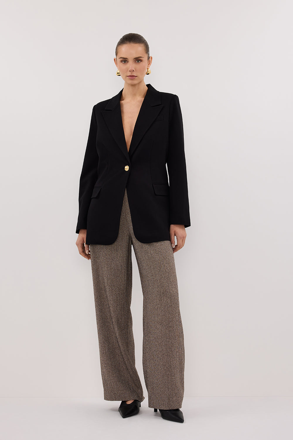 COHEN BLACK CINCHED BLAZER Clothing DISSH Boutiques 