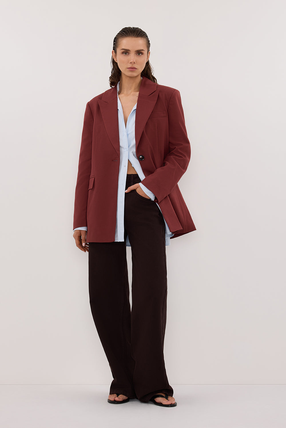 NAOMI SAHARA OVERSIZED BLAZER Clothing DISSH Boutiques 