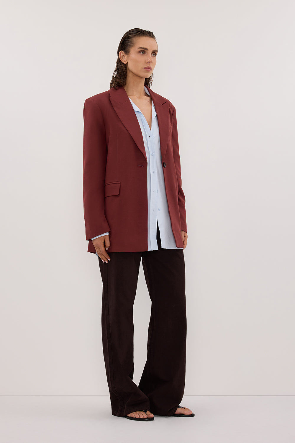 NAOMI SAHARA OVERSIZED BLAZER Clothing DISSH Boutiques 