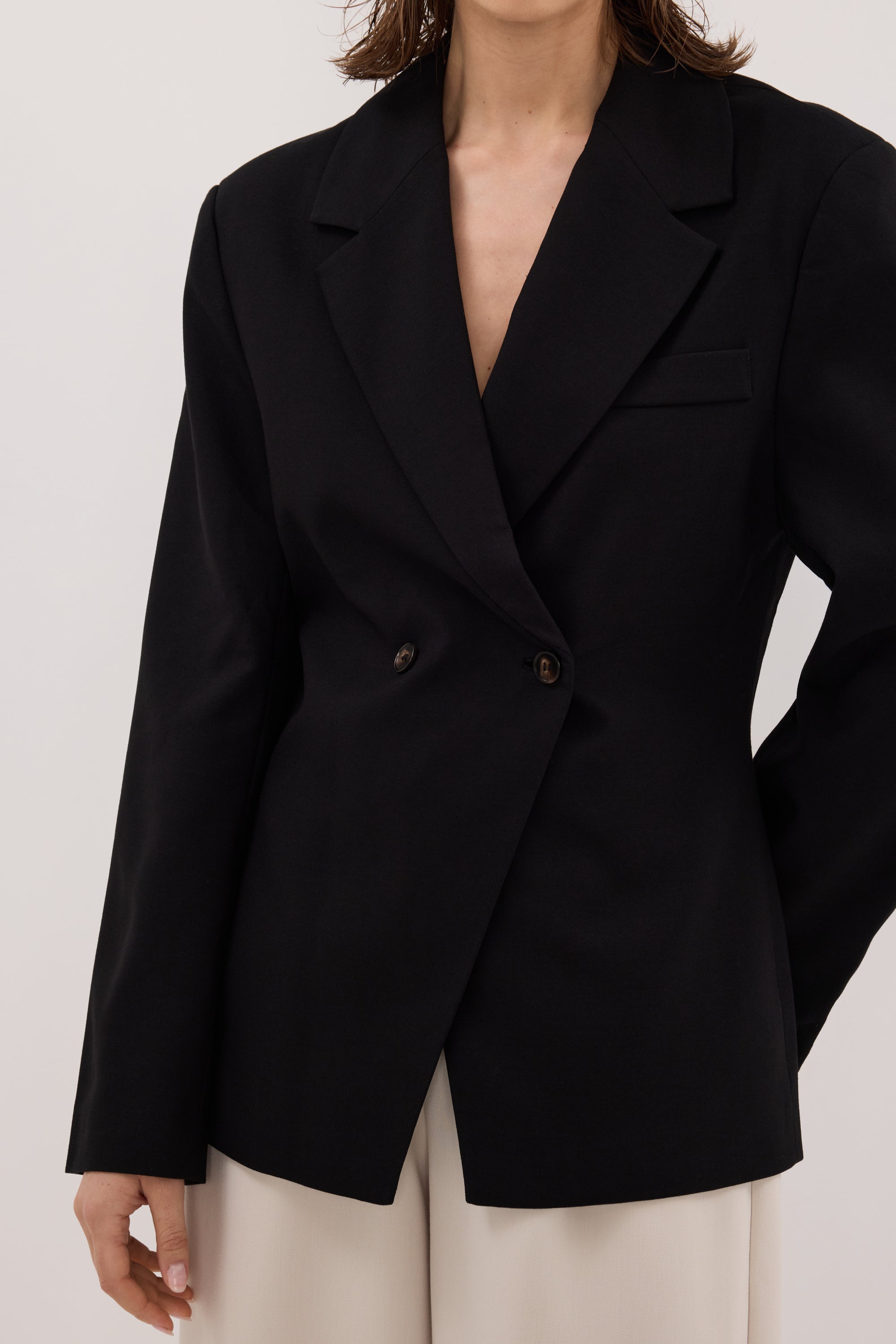SURI BLACK CINCHED BLAZER