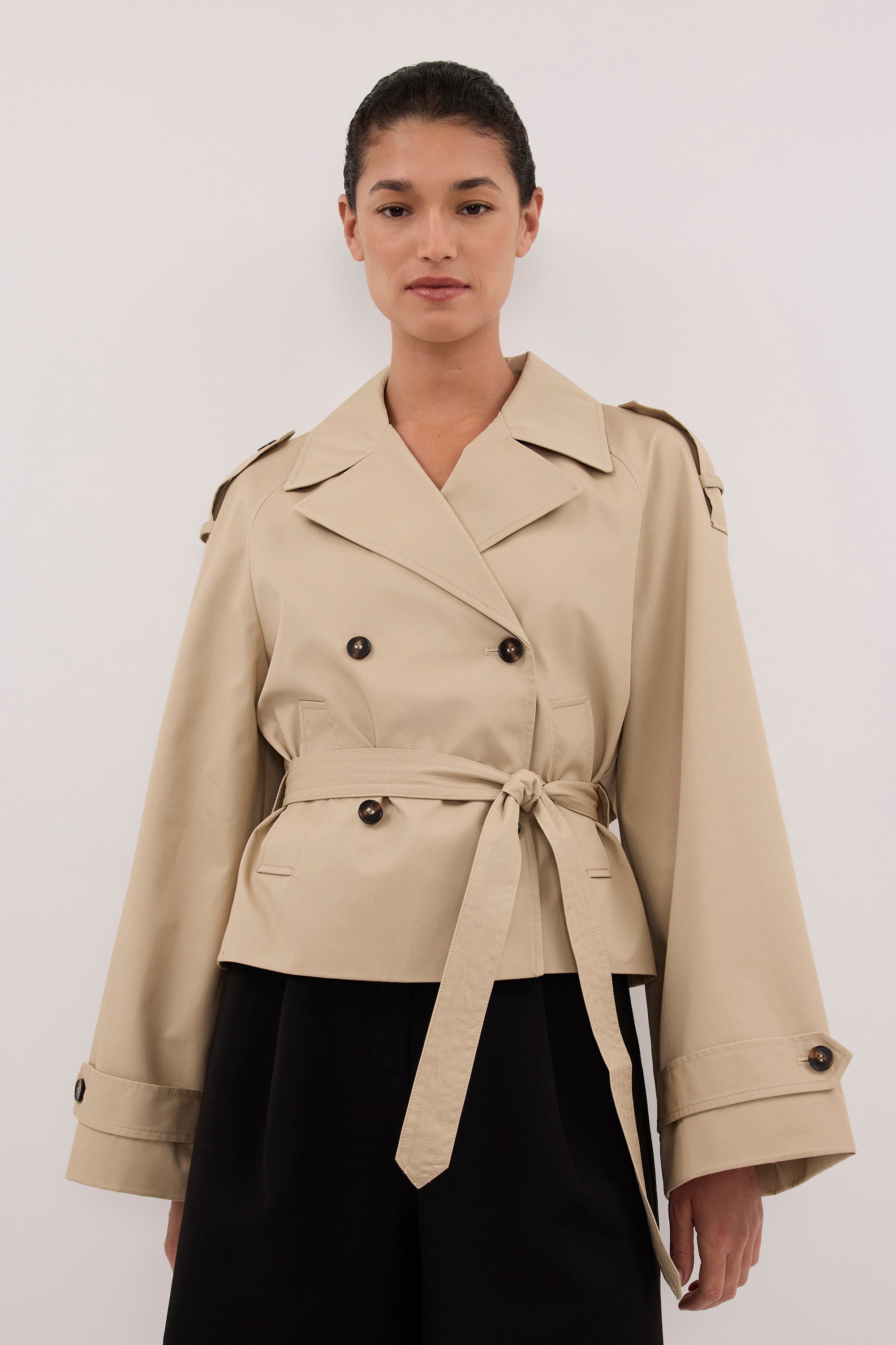 GABRIEL NATURAL CROPPED TRENCH COAT