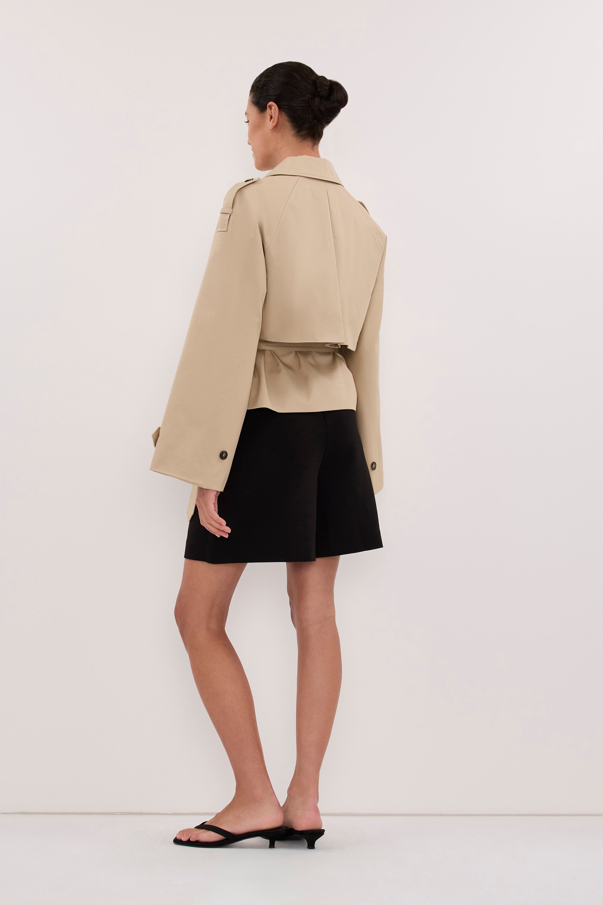 GABRIEL NATURAL CROPPED TRENCH COAT