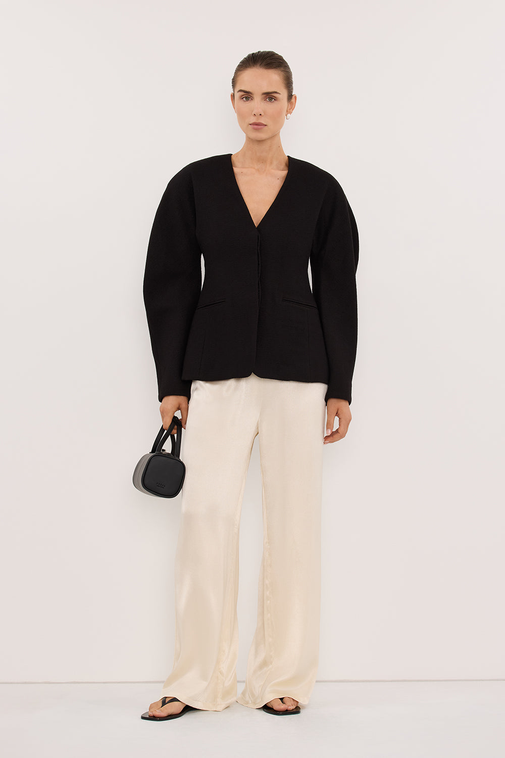 BOBBI BLACK BOUCLE COCOON BLAZER