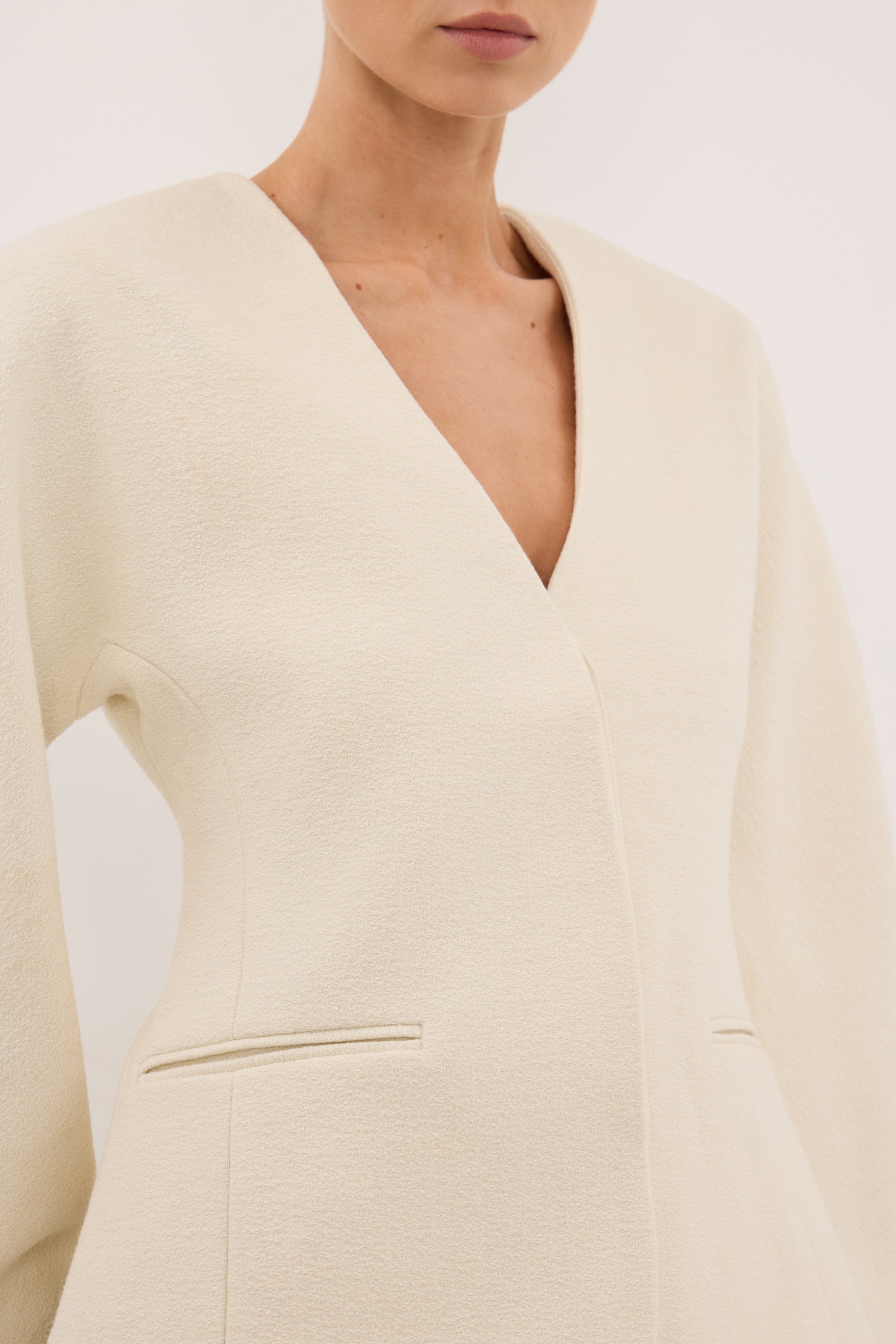 BOBBI CREAM BOUCLE COCOON BLAZER