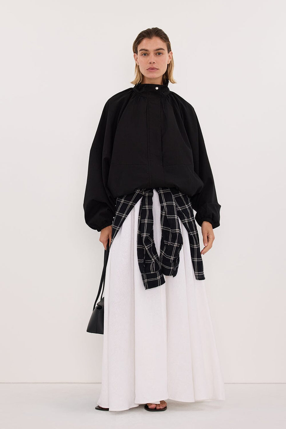 OAKLEE BLACK BATWING LIGHTWEIGHT JACKET Clothing DISSH Boutiques 