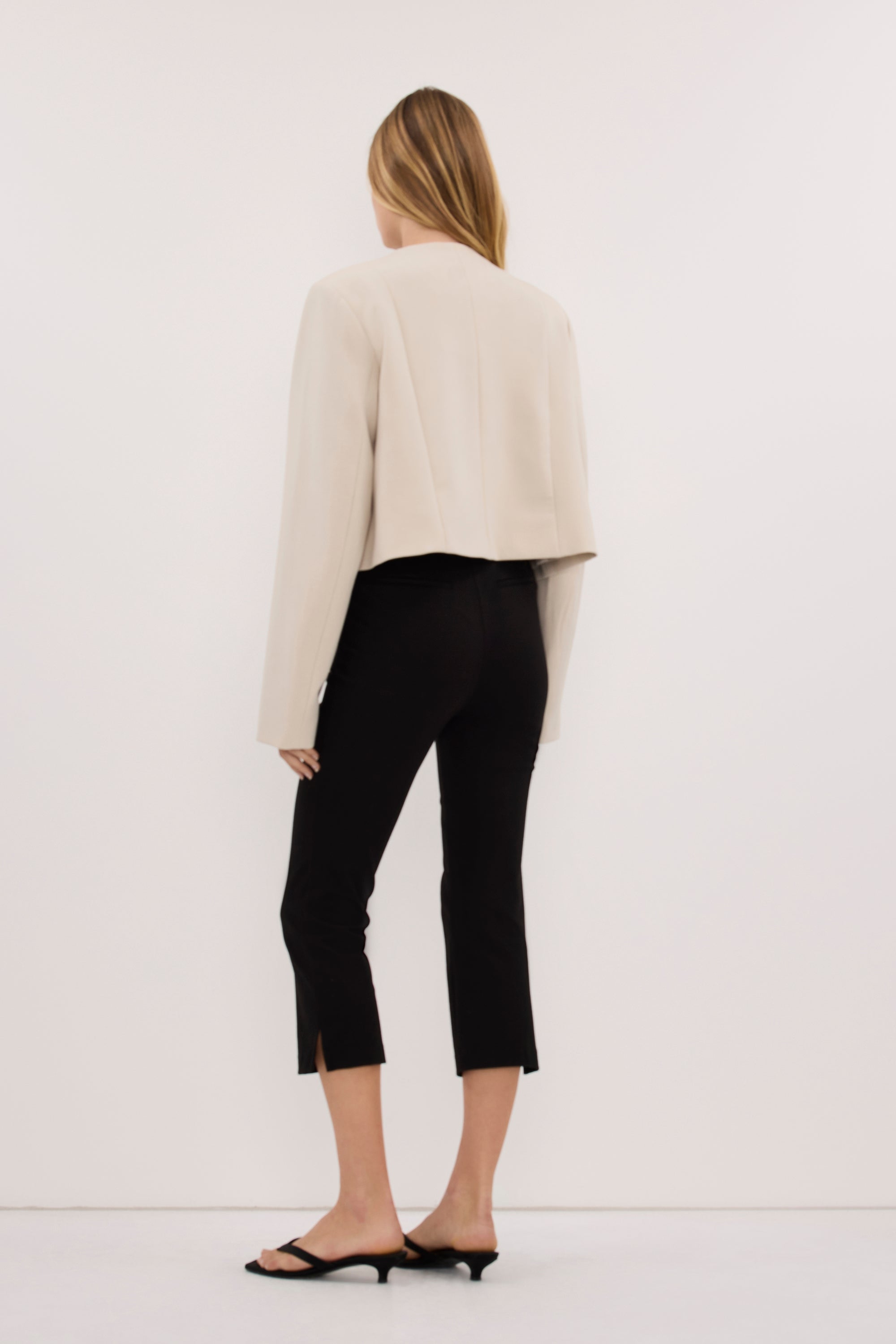 CYRUS BONE CROPPED BLAZER