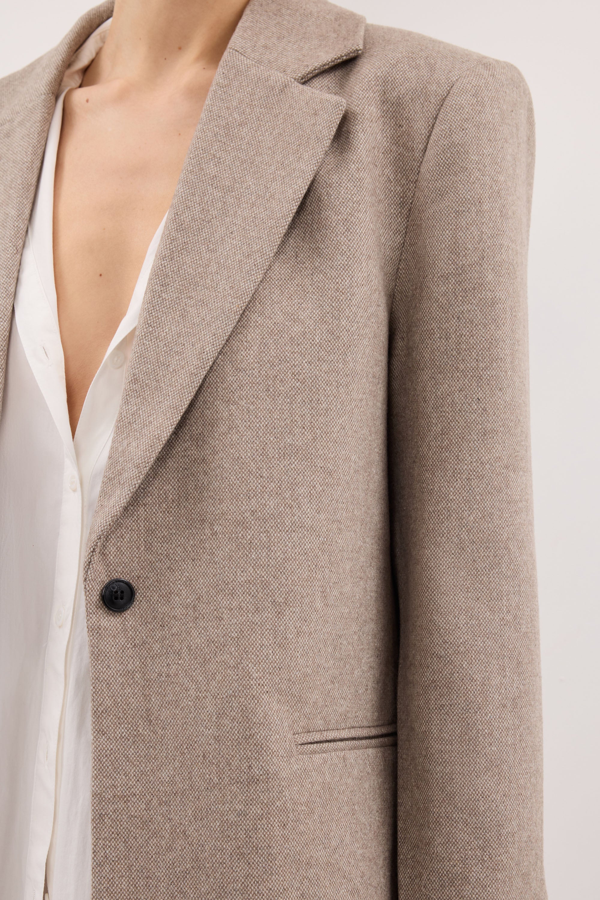 AINSLY OAT TEXTURED BLAZER