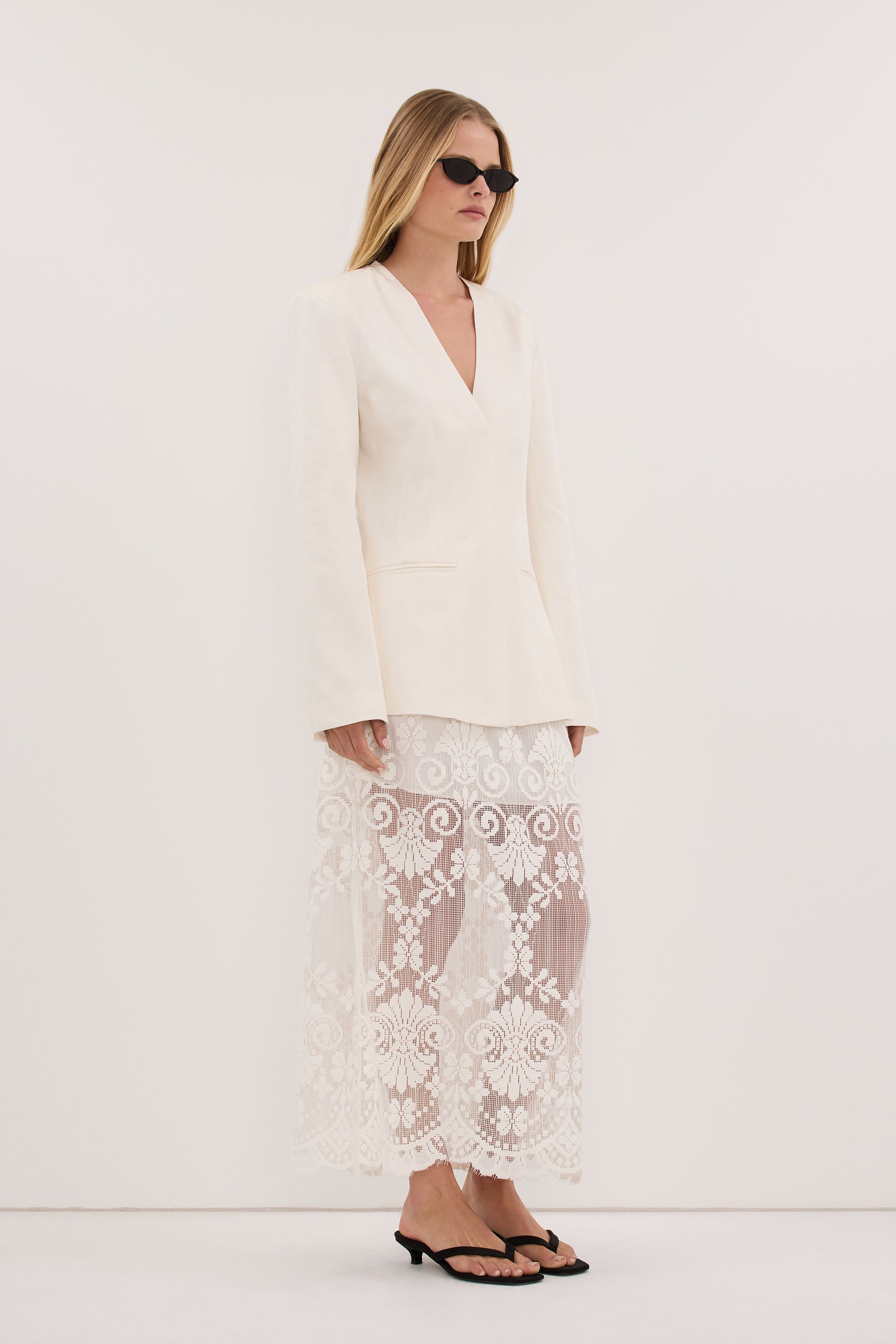 GIULIA IVORY COLLARLESS BLAZER