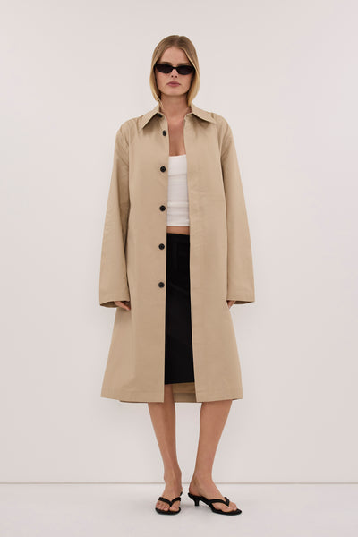 Zoe wearing MAEVE NATURAL LIGHTWEIGHT JACKET