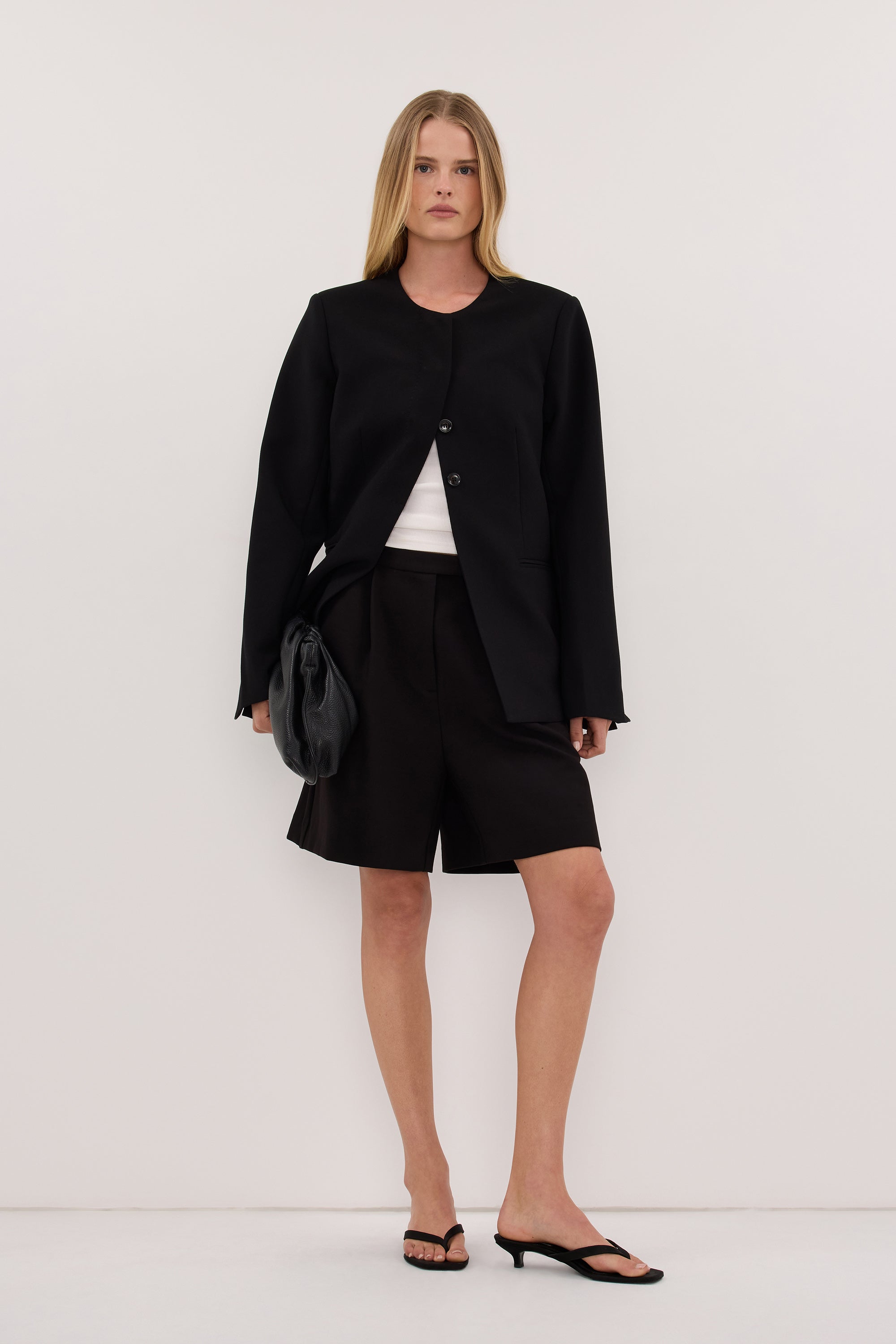 CHIARA BLACK COLLARLESS BLAZER