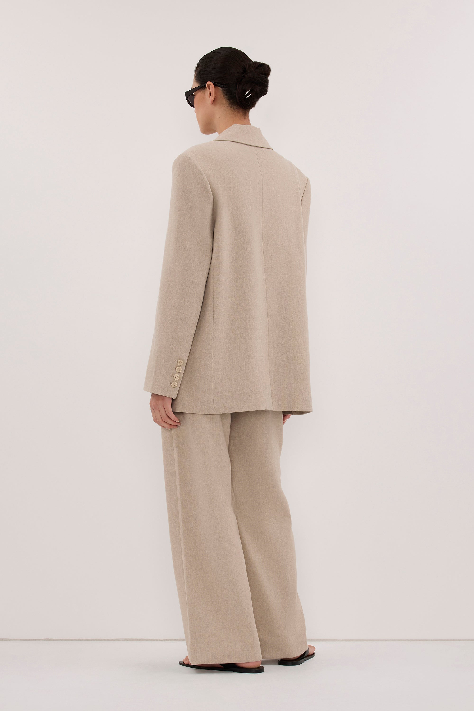 TRINITY OAT OVERSIZED BLAZER