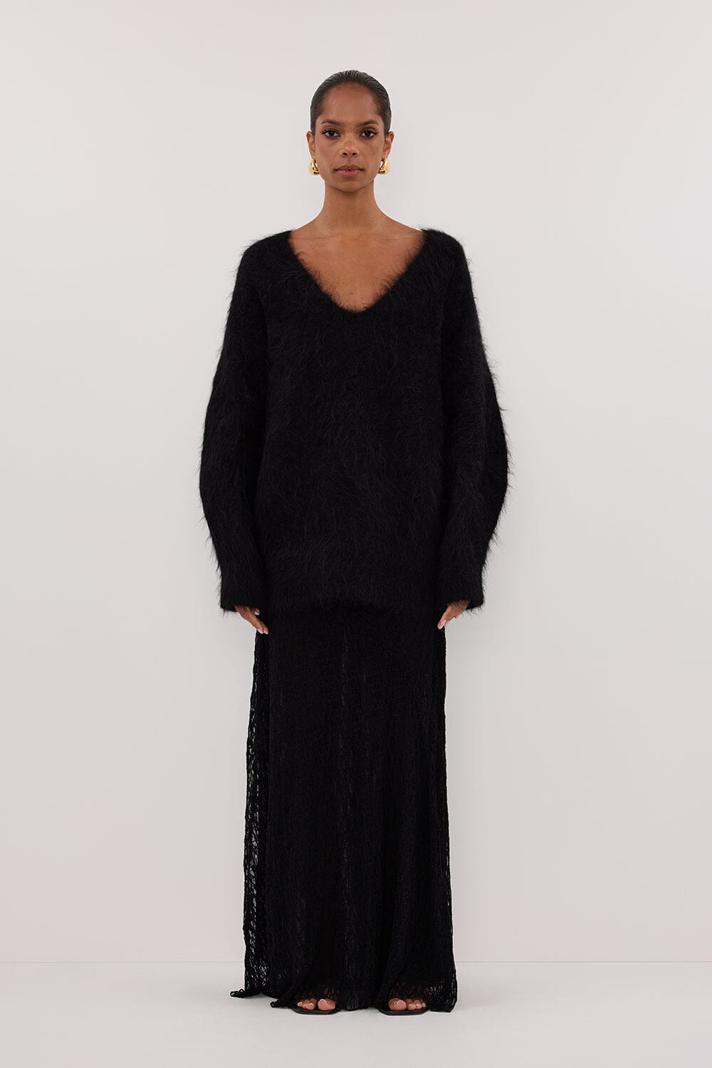 SALMA BLACK V NECK JUMPER Clothing DISSH Boutiques S BLACK 