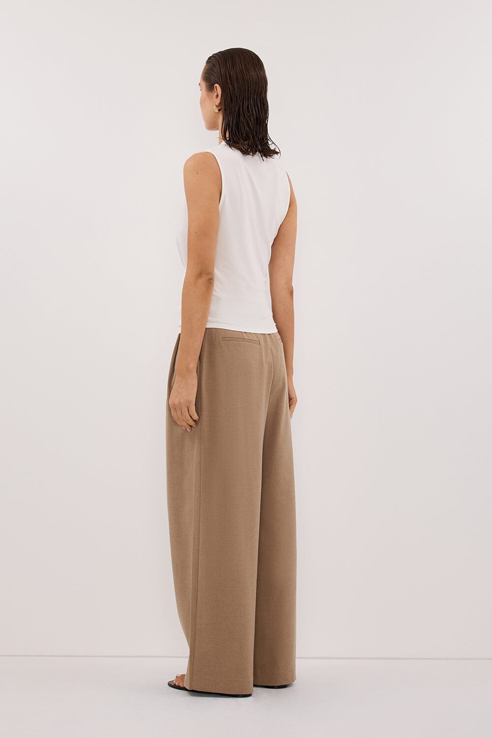FELICITY OFF WHITE SLEEVELESS WRAP TOP Clothing DISSH Boutiques 