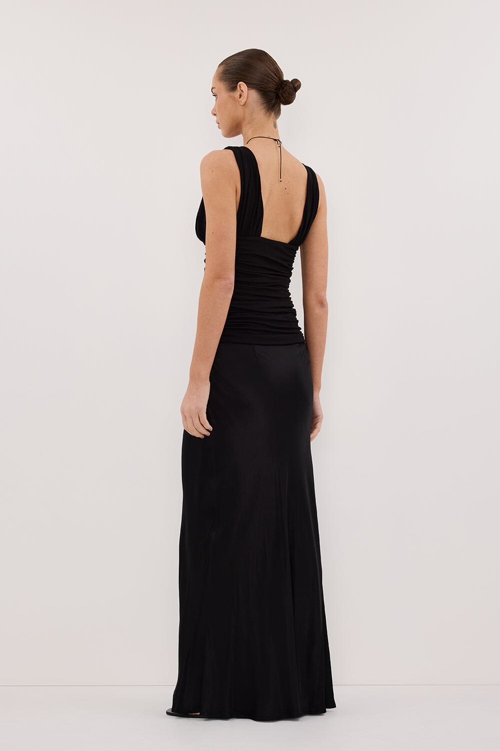 MAGNOLIA BLACK SLEEVELESS RUCHED TOP Clothing DISSH Boutiques 