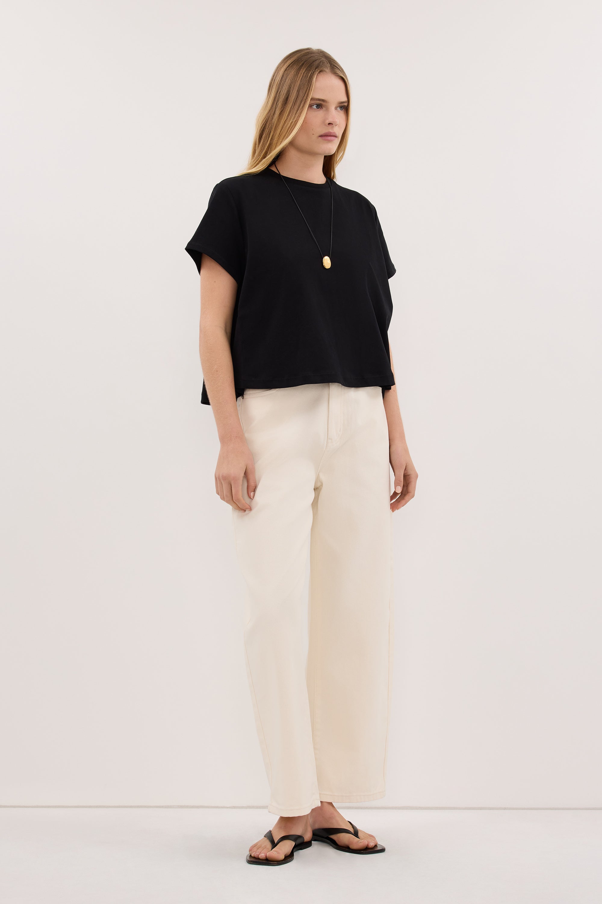 TATUM BLACK SHORT SLEEVE COTTON TEE