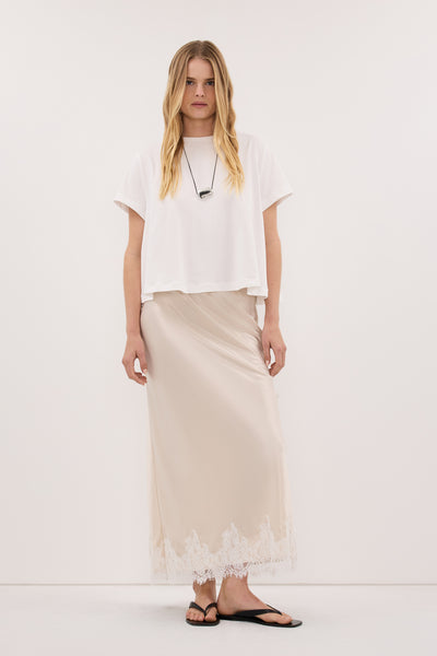Zoe wearing TATUM WHITE SHORT SLEEVE COTTON TEE