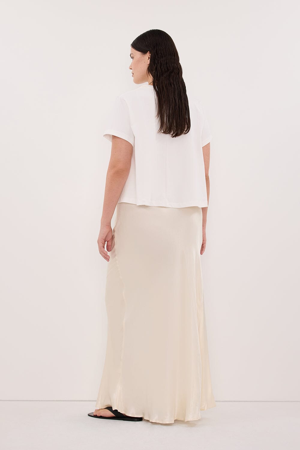 TATUM WHITE SHORT SLEEVE COTTON TEE Clothing DISSH Boutiques 