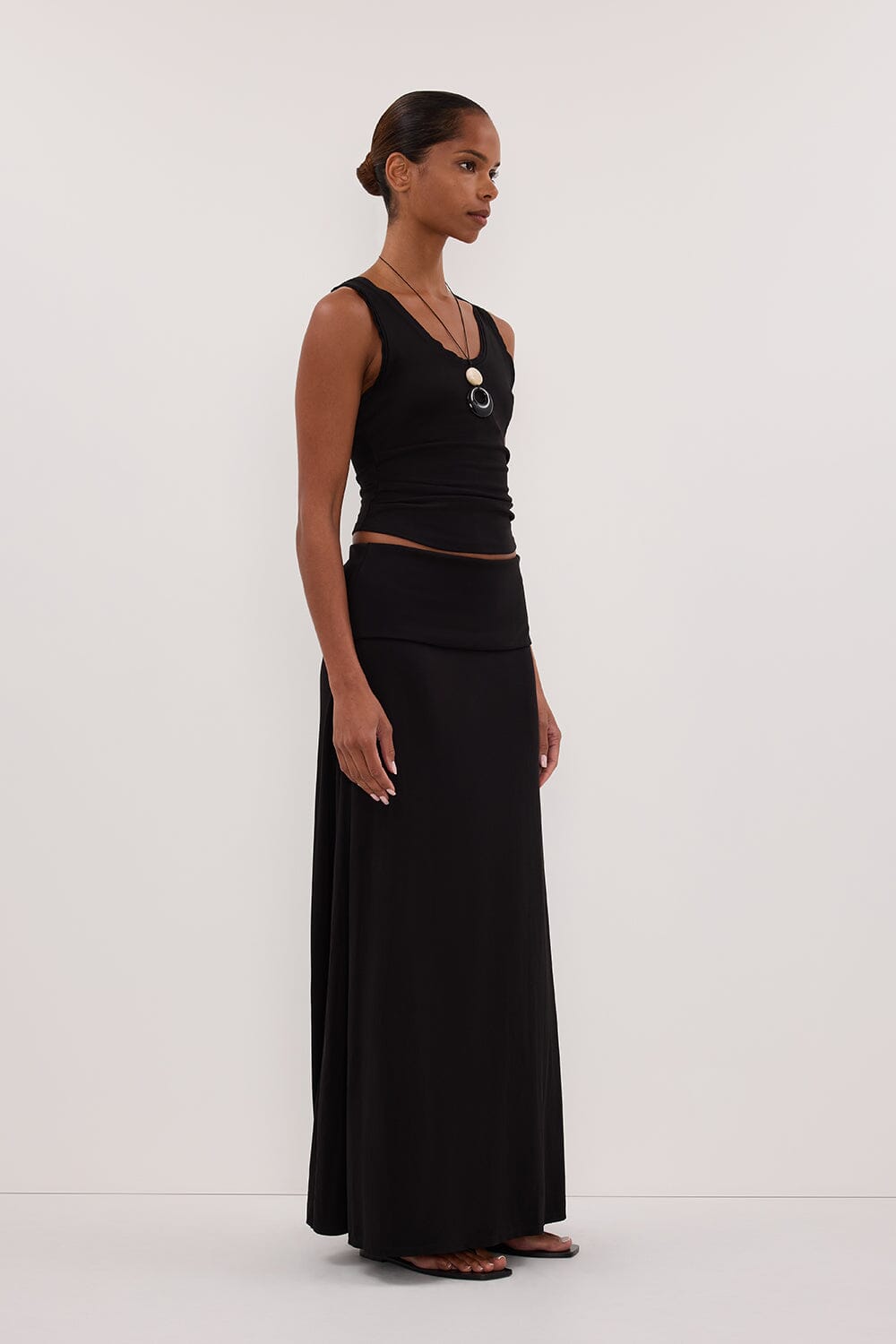 JULIE BLACK MODAL BLEND SLEEVELESS TANK Clothing DISSH Boutiques 