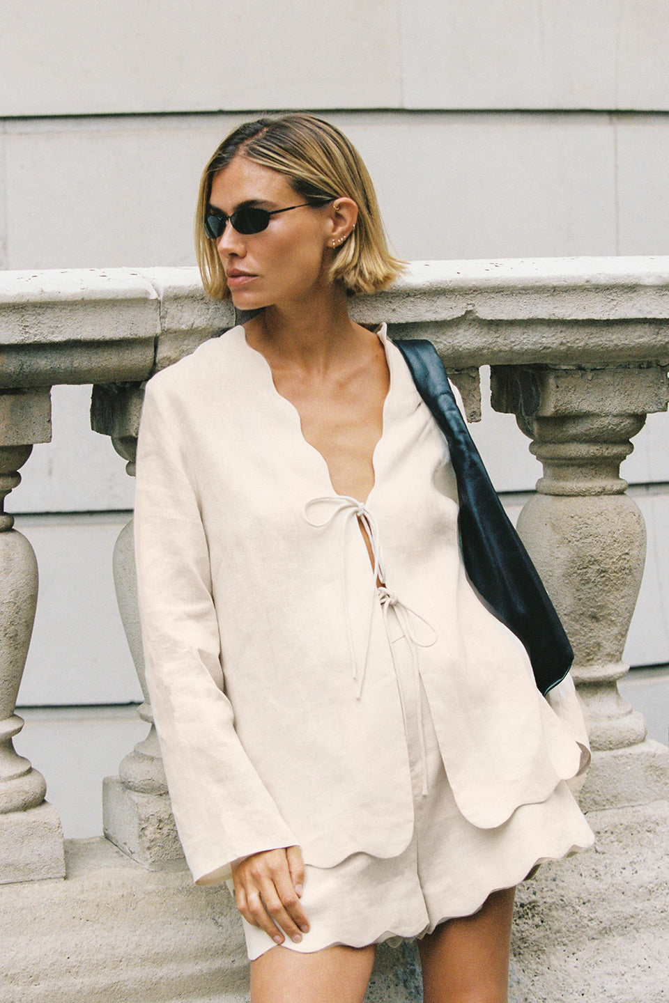 LELA SANDSTONE LONG SLEEVE LINEN TOP