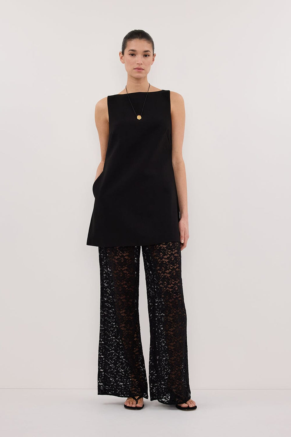 ROWIE BLACK SLEEVELESS BOAT NECK TUNIC TOP Clothing DISSH Boutiques 6 BLACK 