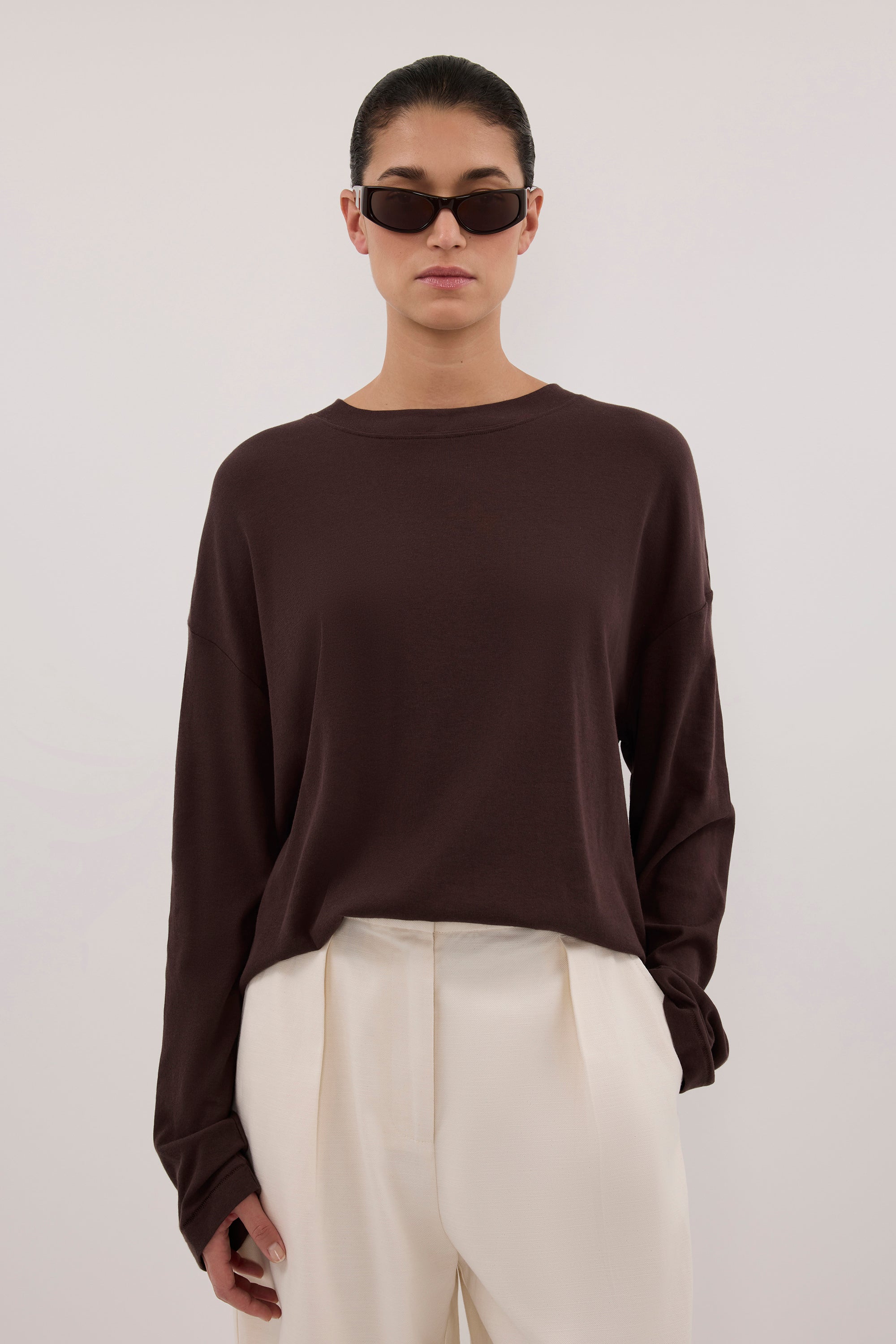 SLOANE CHOC LONG SLEEVE CREW KNIT TOP