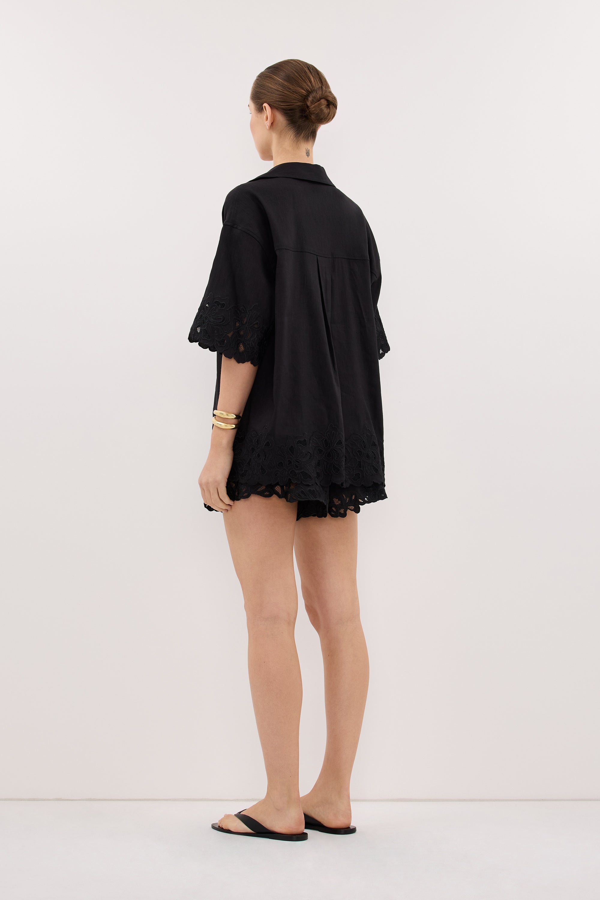 ZARIA BLACK SHIRT