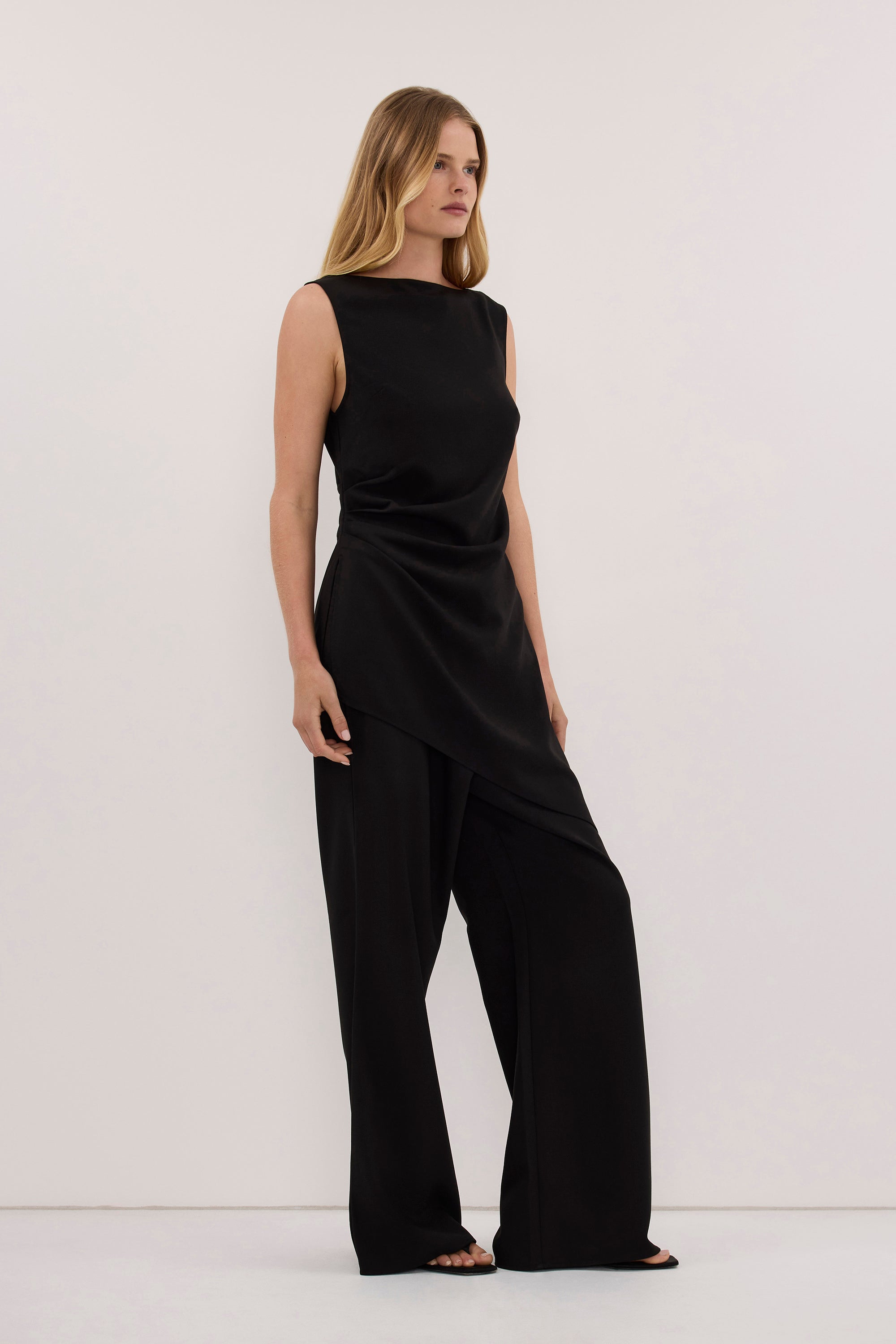 KENDALL BLACK DRAPED LONG ASYM TOP
