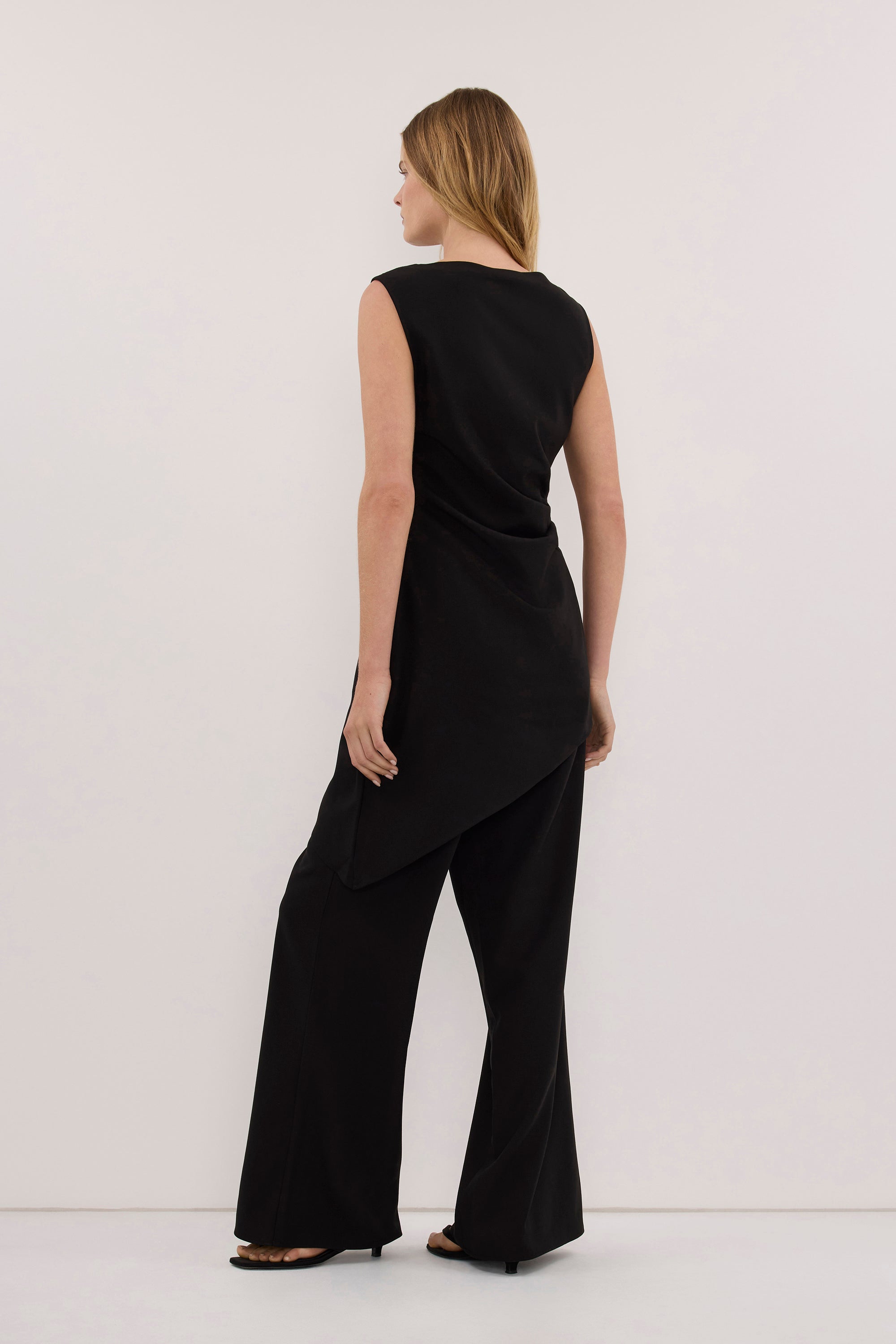 KENDALL BLACK DRAPED LONG ASYM TOP