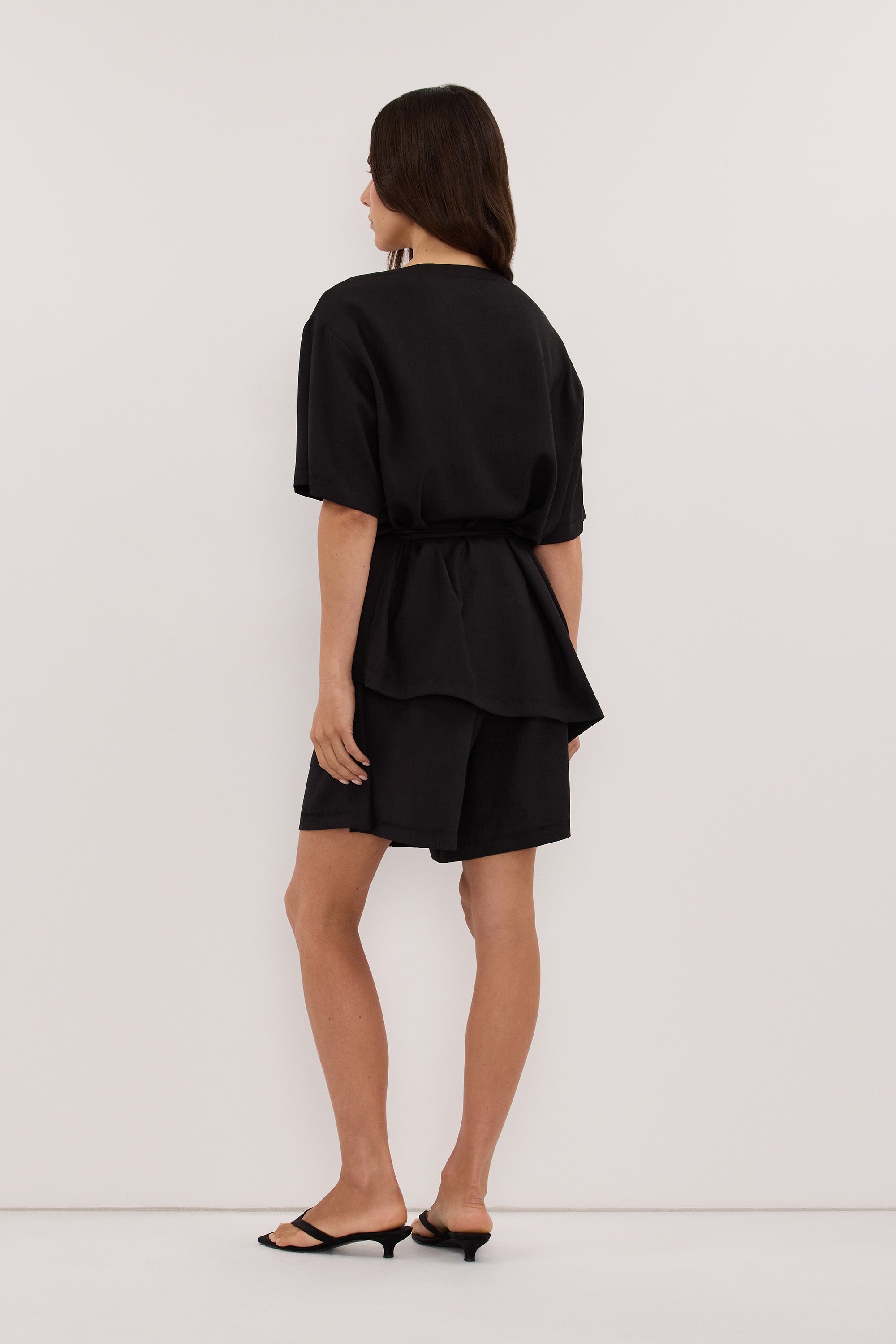 CALIA BLACK BOAT NECK SLEEVED TOP