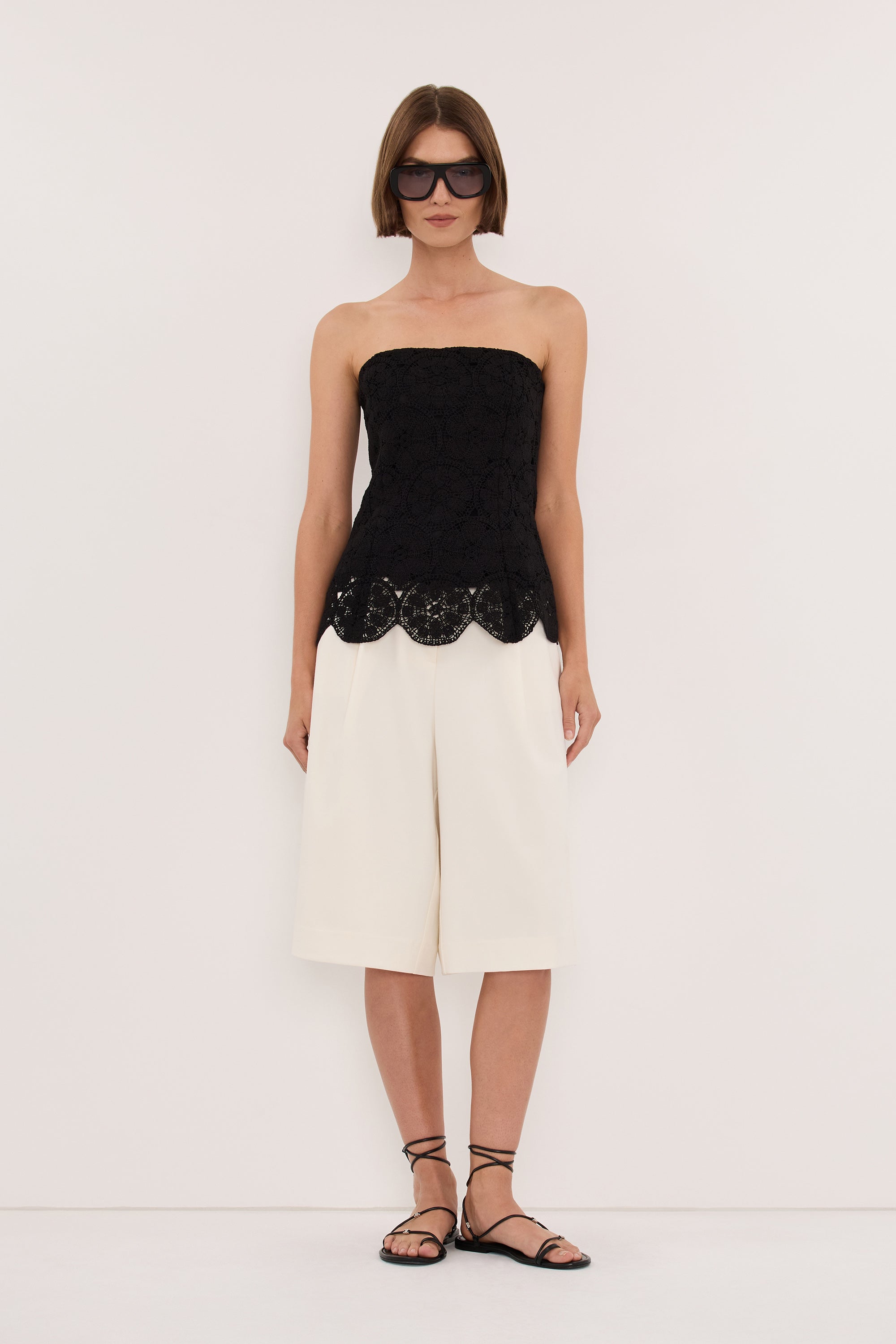 CLOUDIA BLACK LACE STRAPLESS TOP