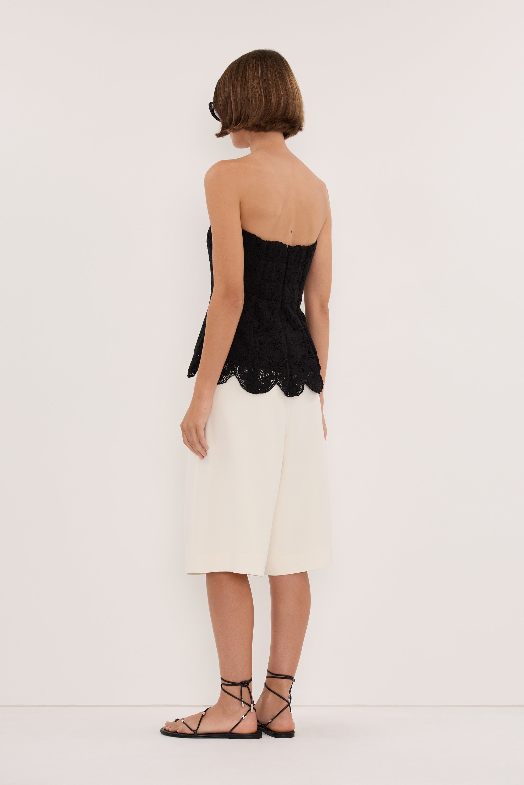 CLOUDIA BLACK LACE STRAPLESS TOP