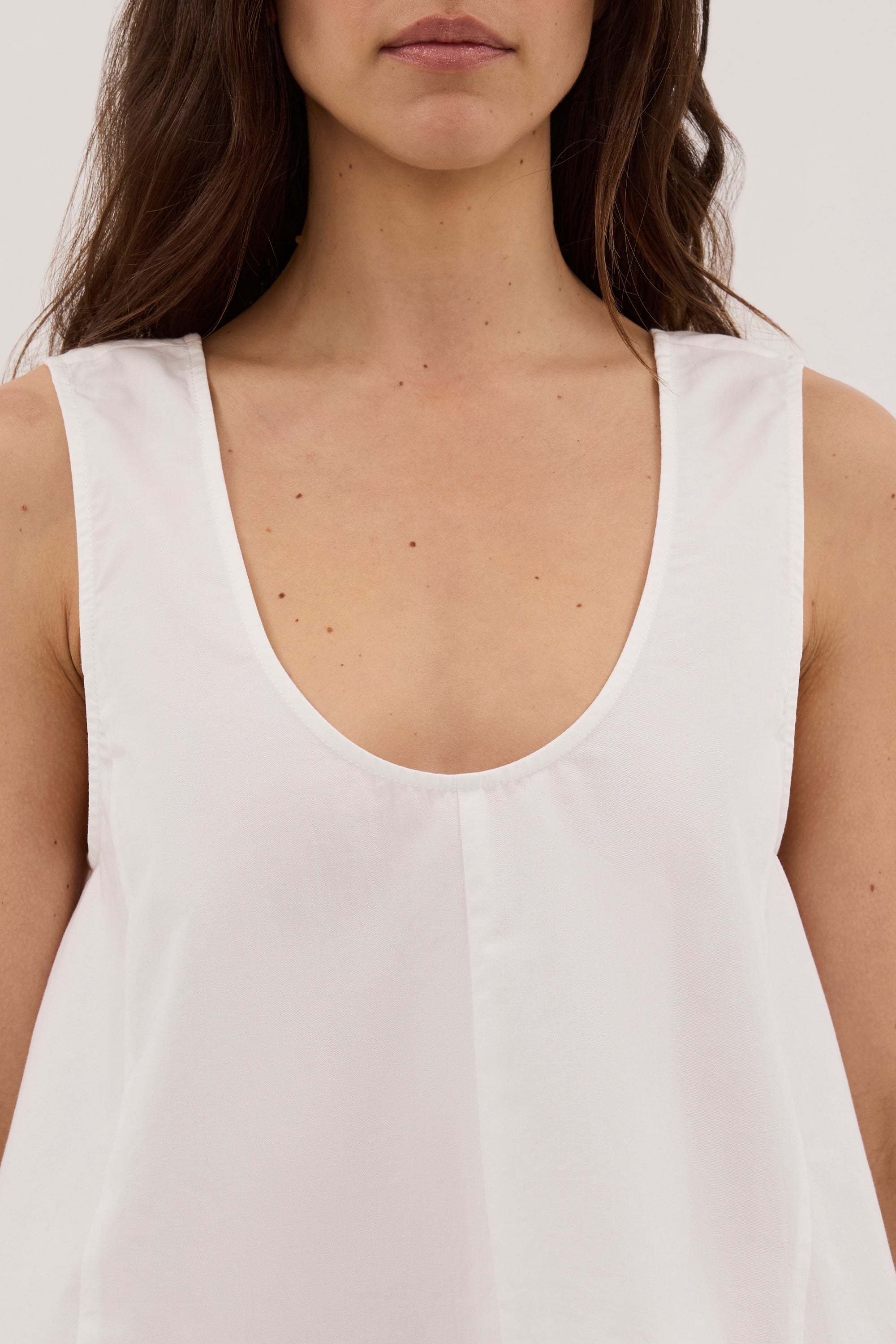 NELLIE WHITE COTTON TOP