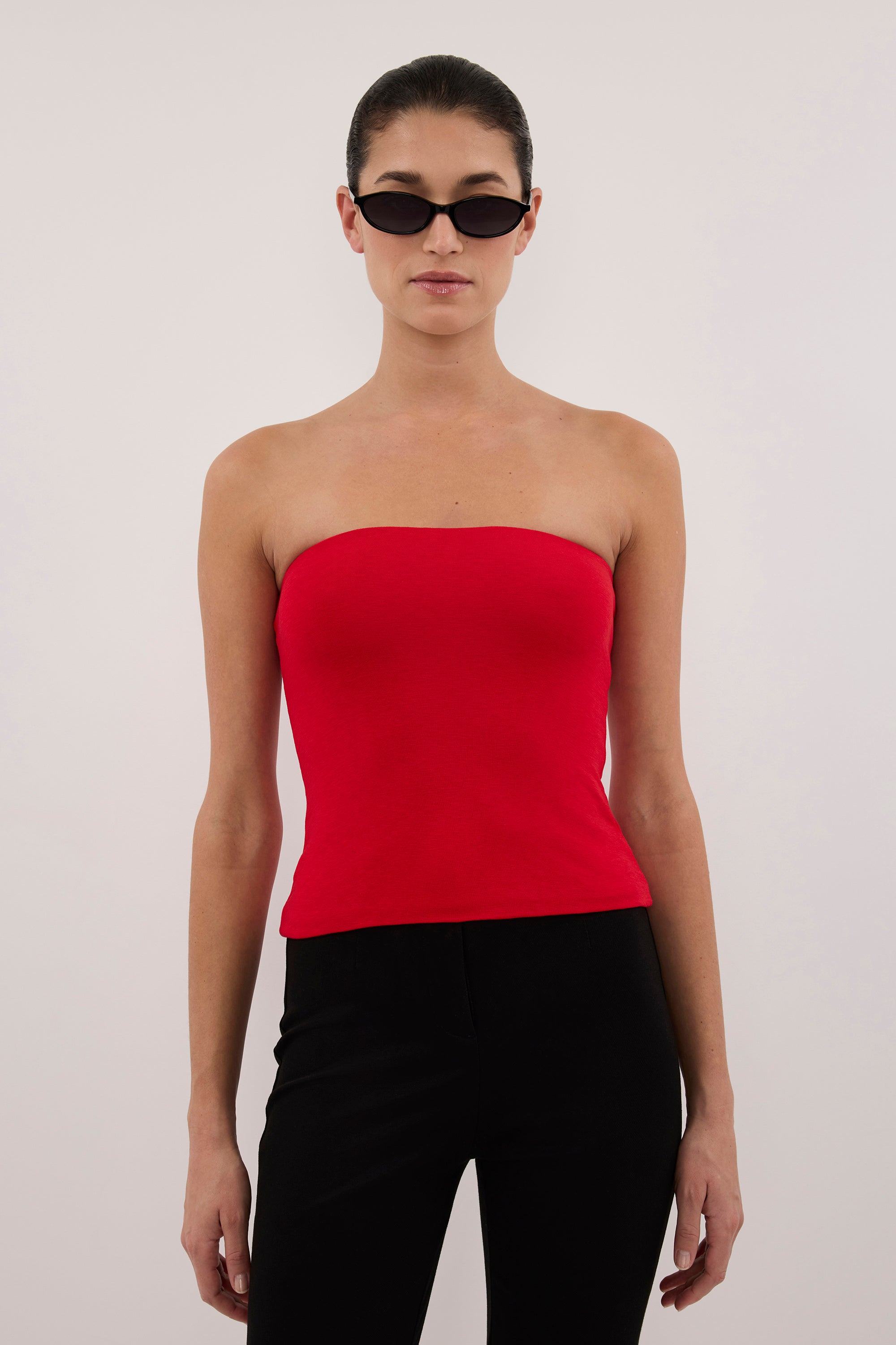 AVEN RED BANDEAU TOP